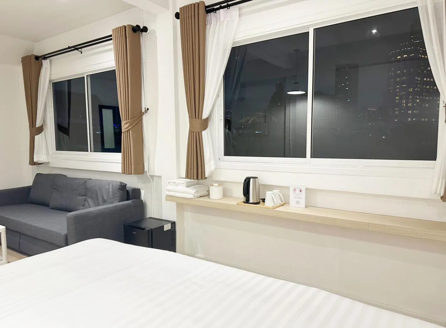 Bed in River Home Bangkok