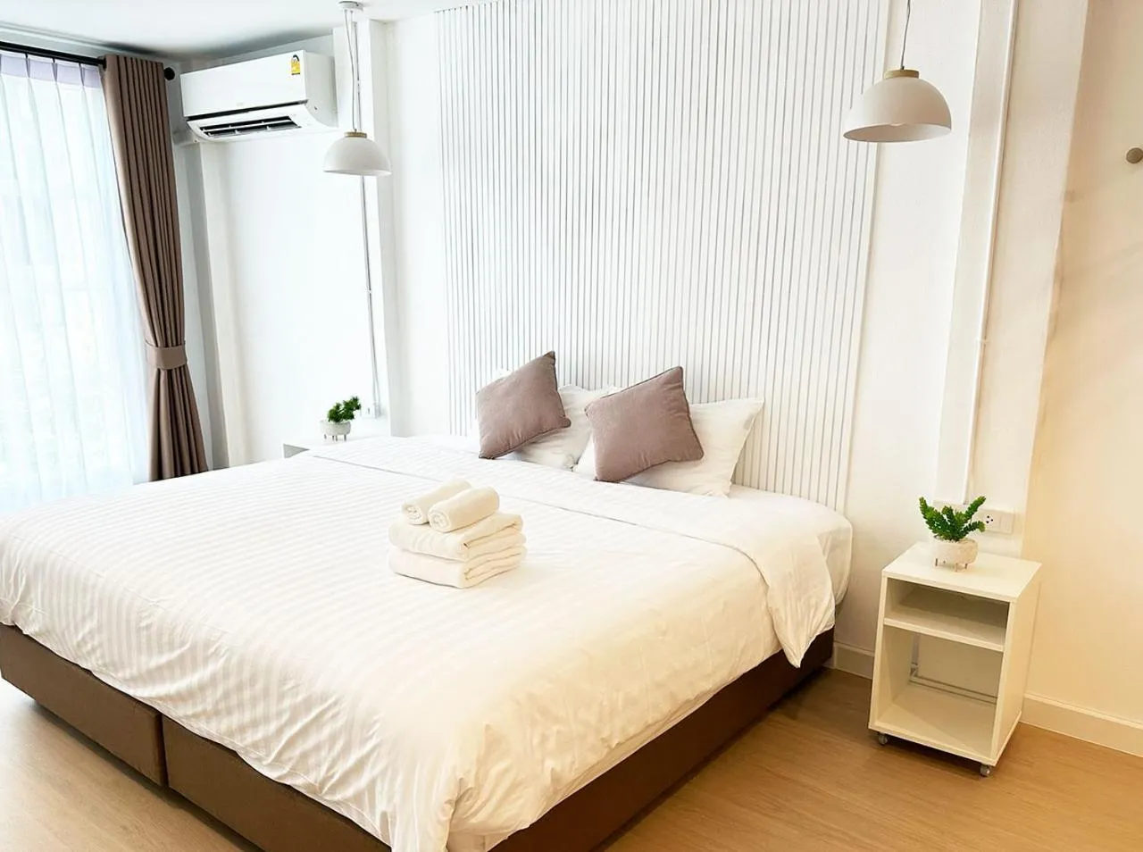 Bed in River Home Bangkok