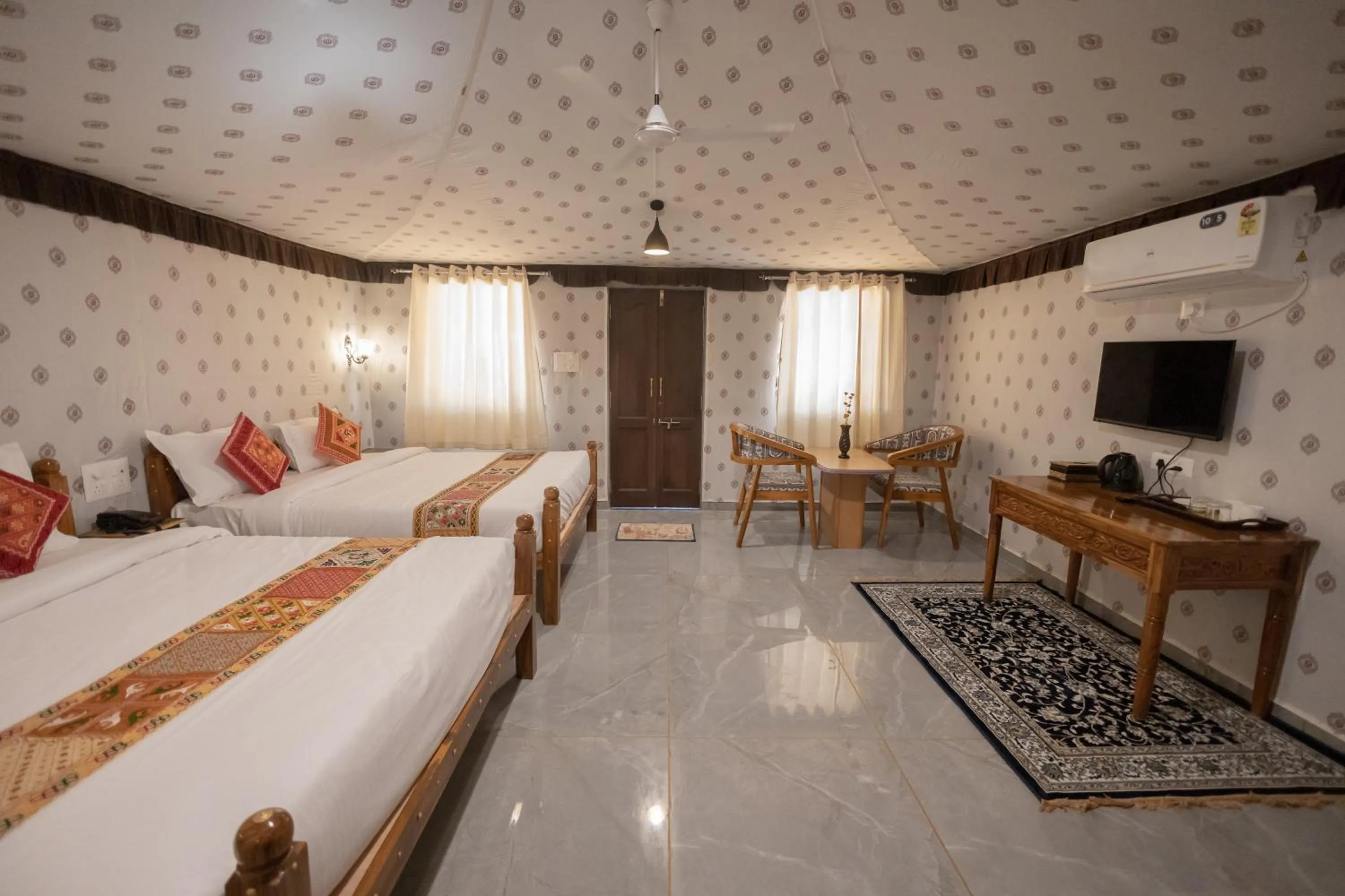 Bedroom, Bed in Vasant Vihar Resort