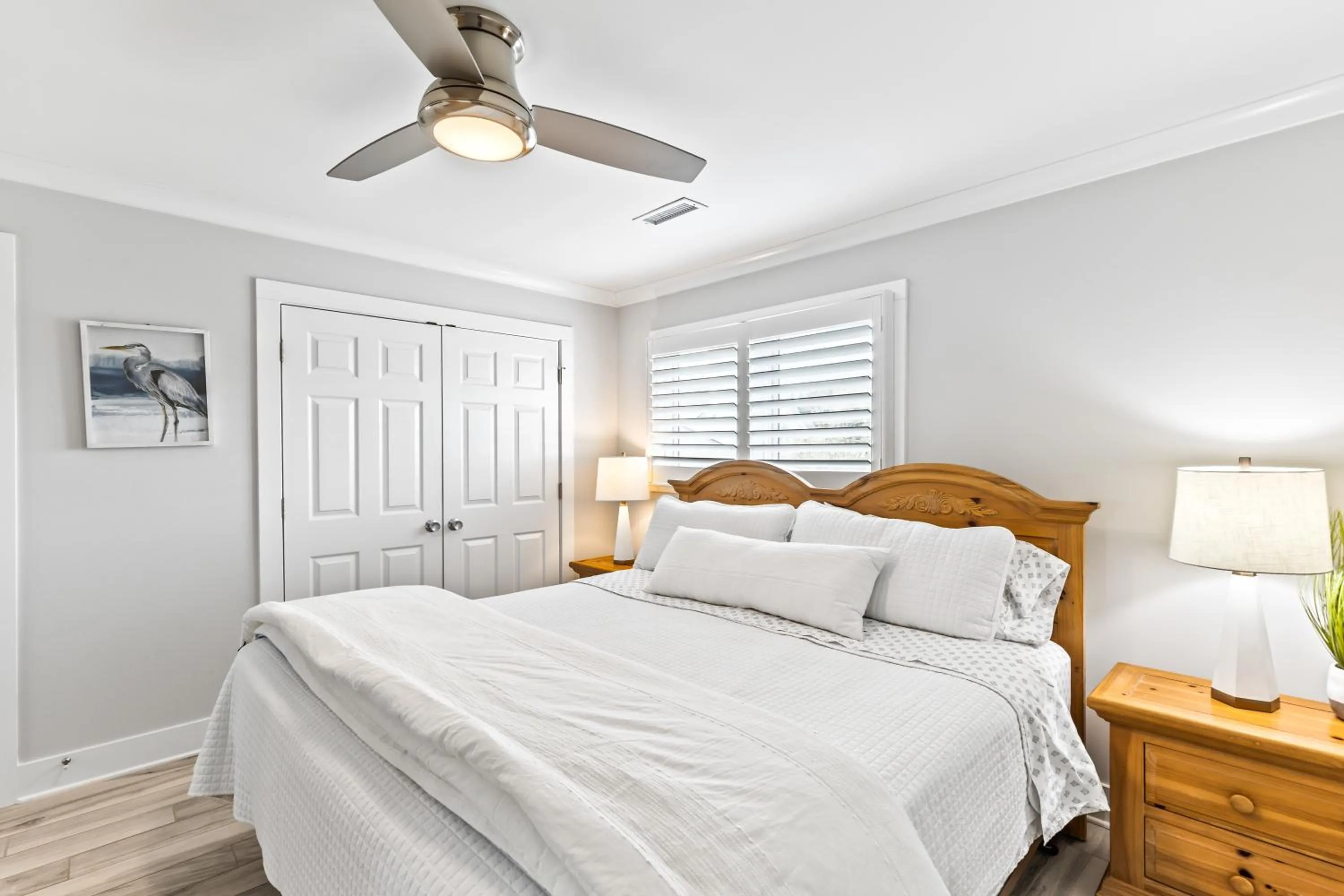 Bedroom, Bed in Beach Club Villa 32 - Newly Renovated! Direct Oceanfront