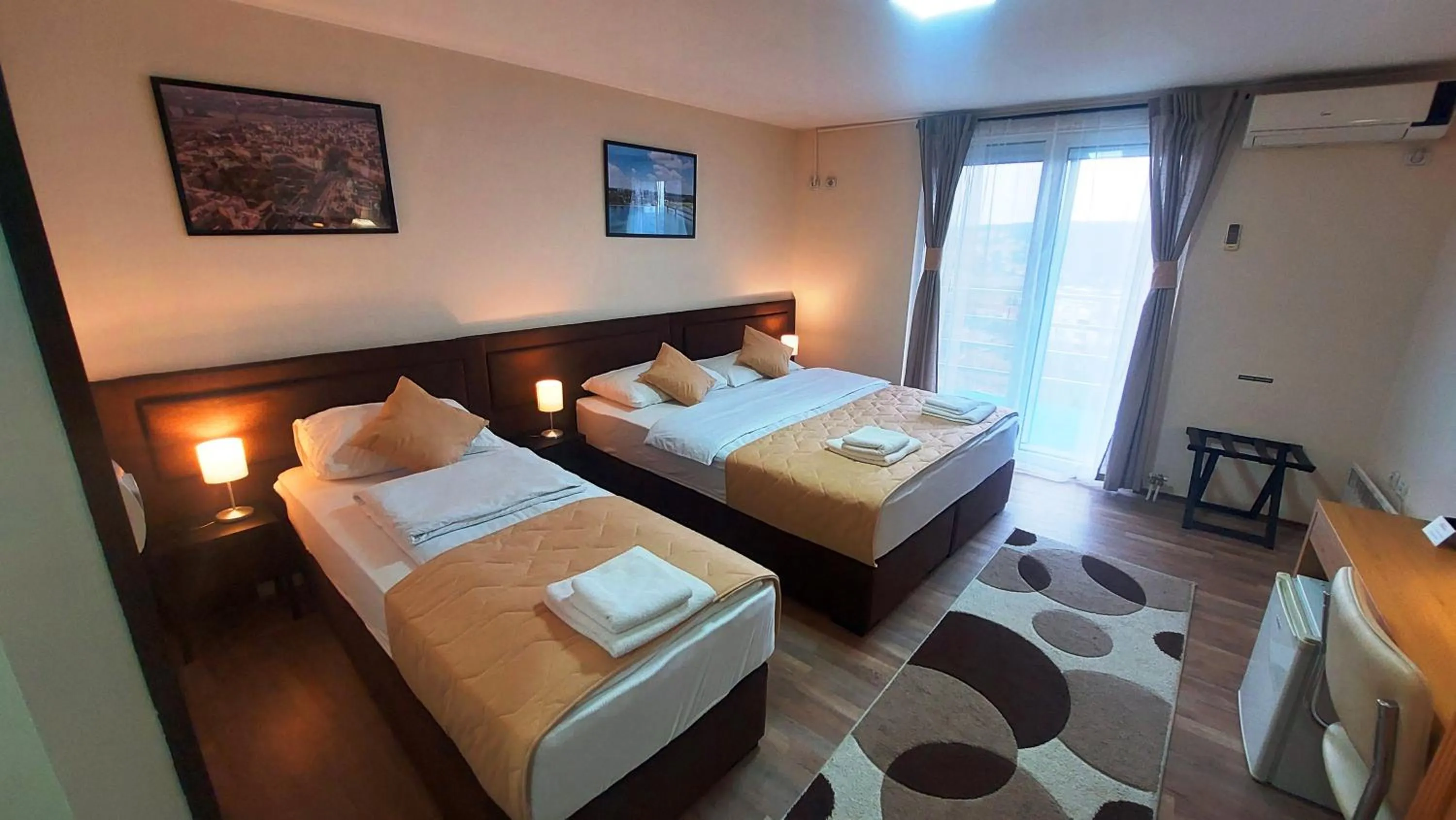 Photo of the whole room, Bed in Hotel Villa Panorama