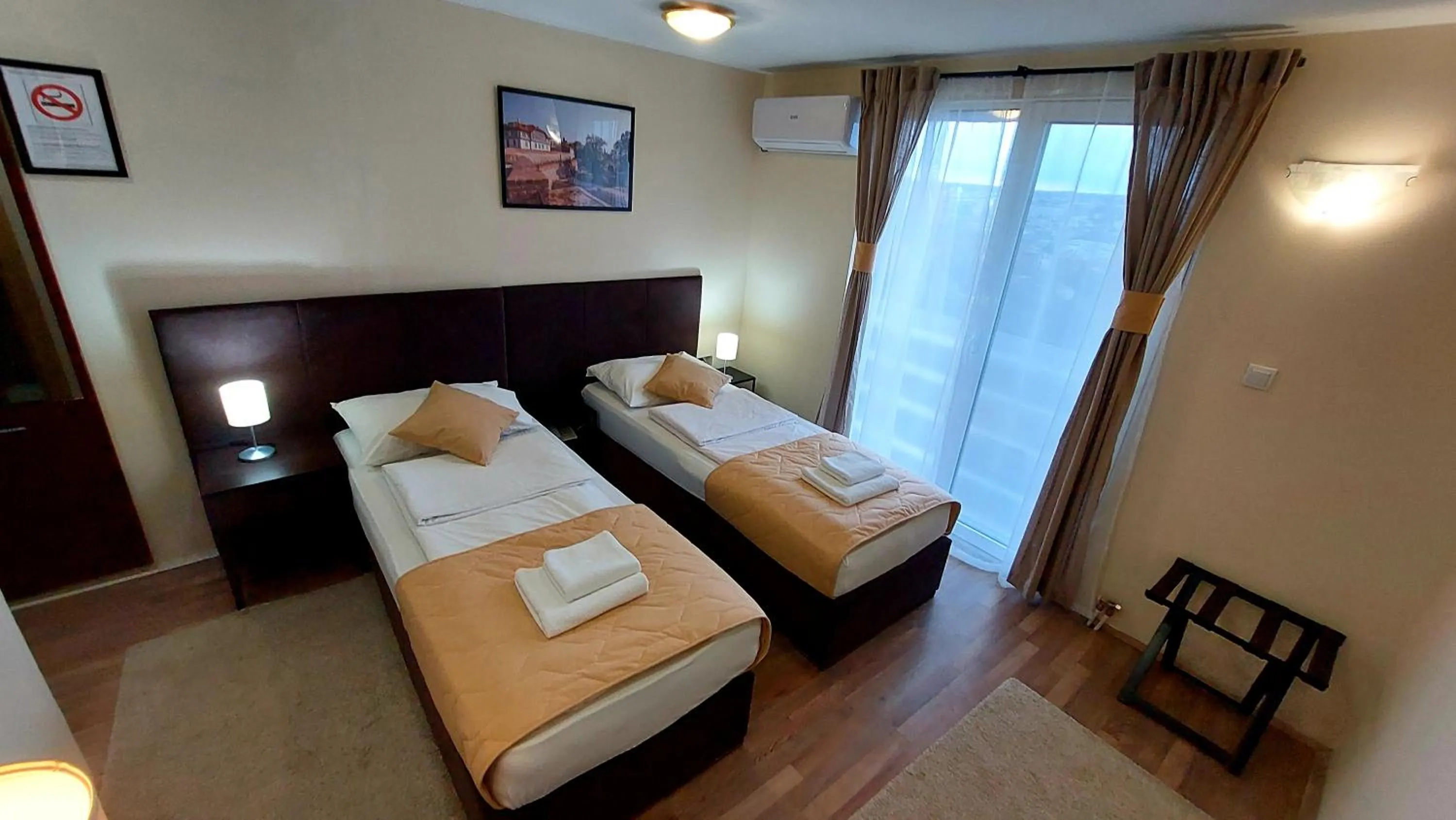 Photo of the whole room, Bed in Hotel Villa Panorama