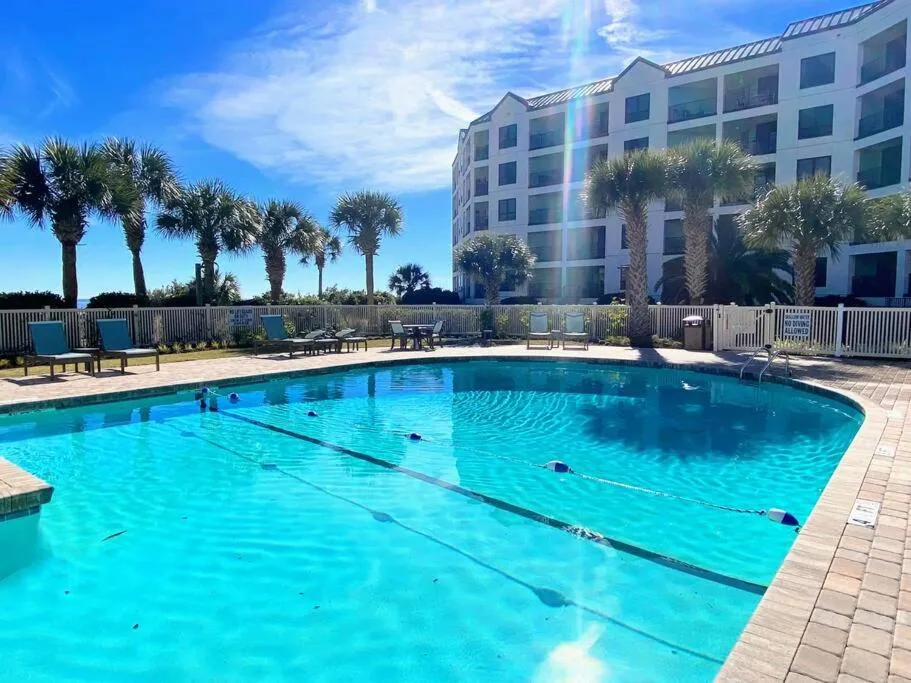 Swimming pool in Summer House 109 - Beach and Pool Walkout - 30 Seconds to Sand