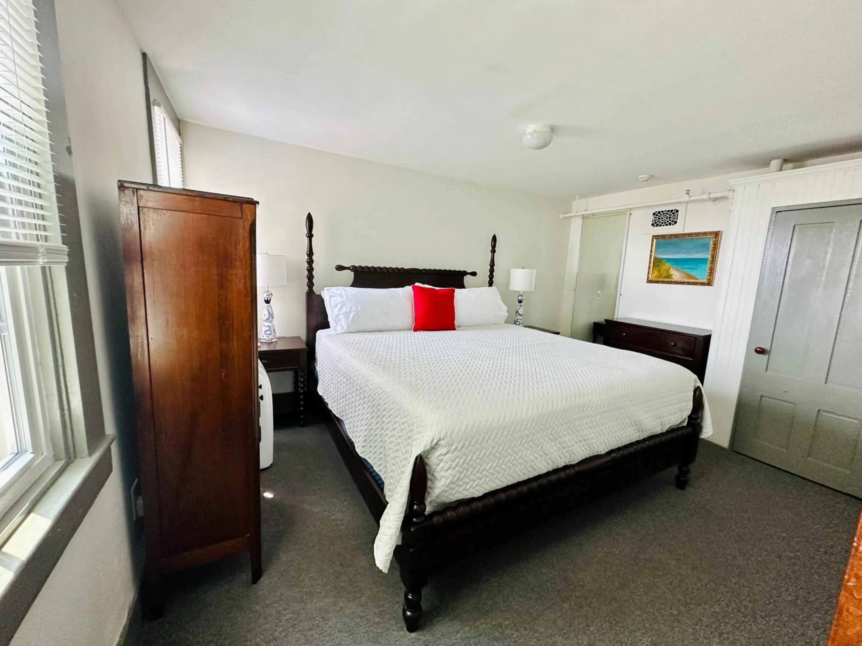 Bed in Gifford House