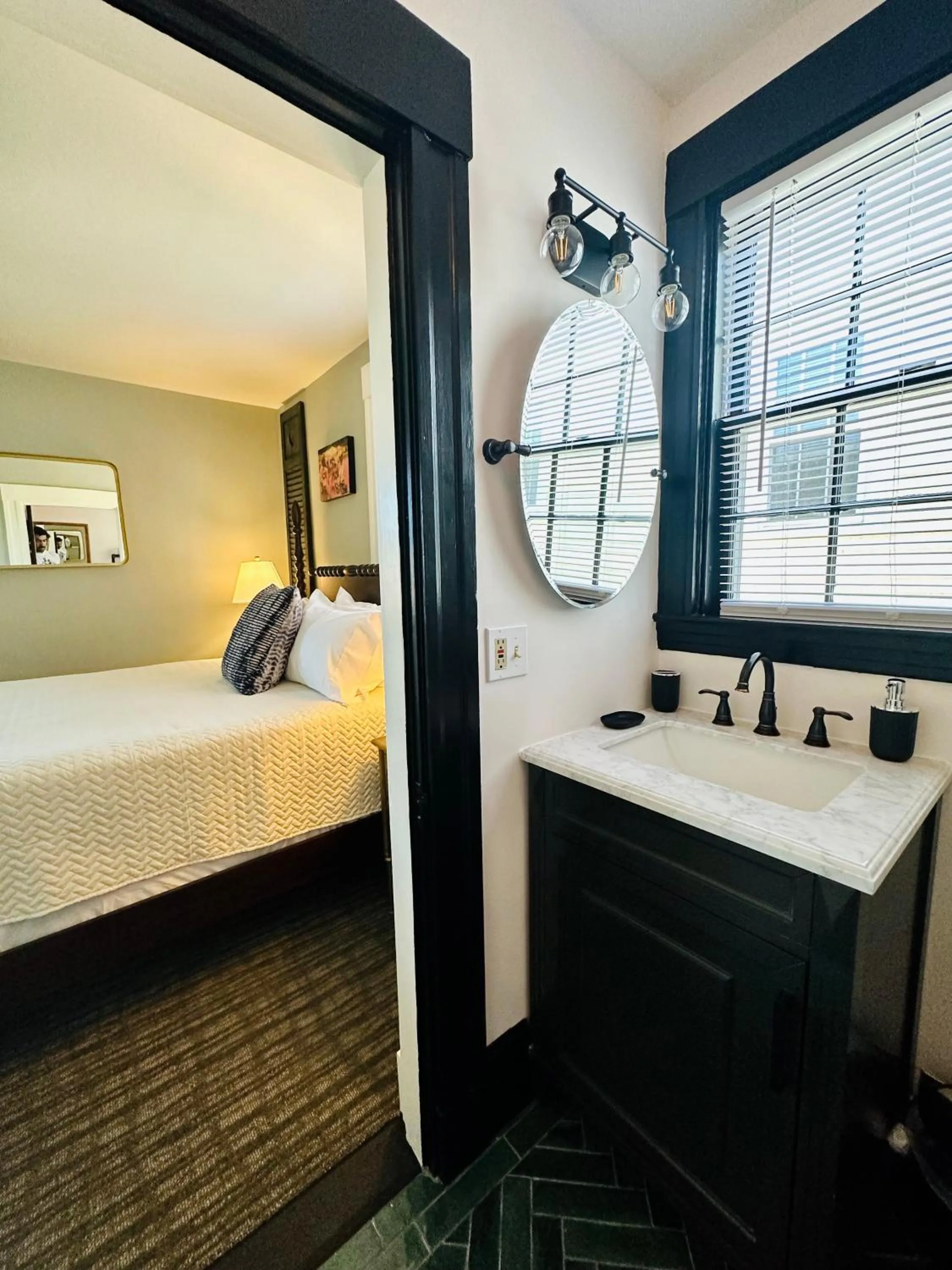 Bed in Gifford House