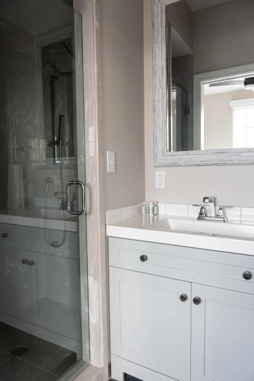 Bathroom in Bywater Suite Hotel