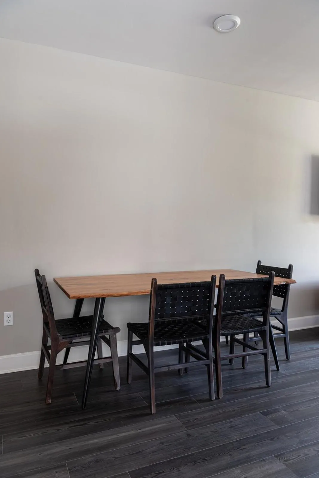 Dining area in Bywater Suite Hotel