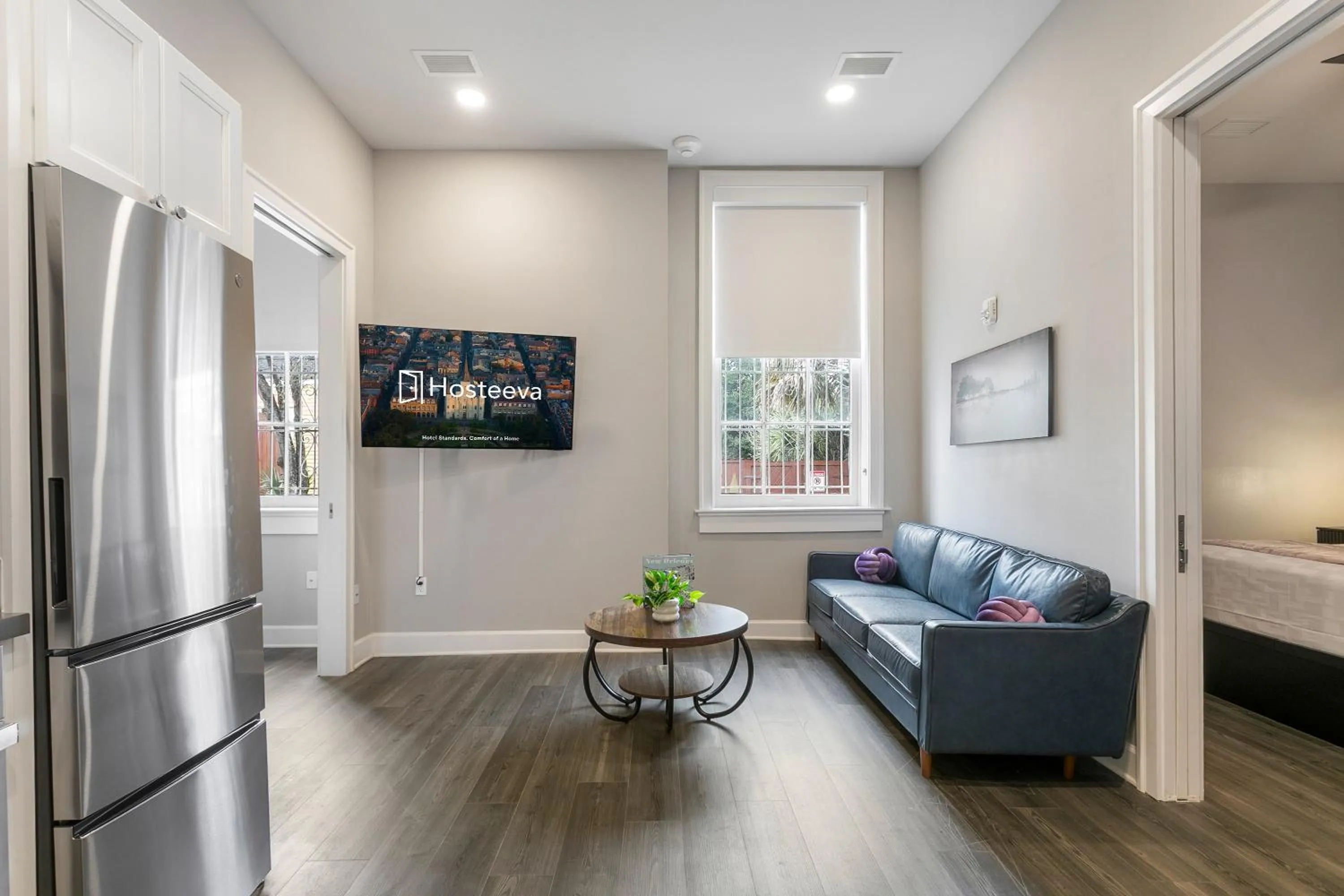 Living room in Bywater Suite Hotel