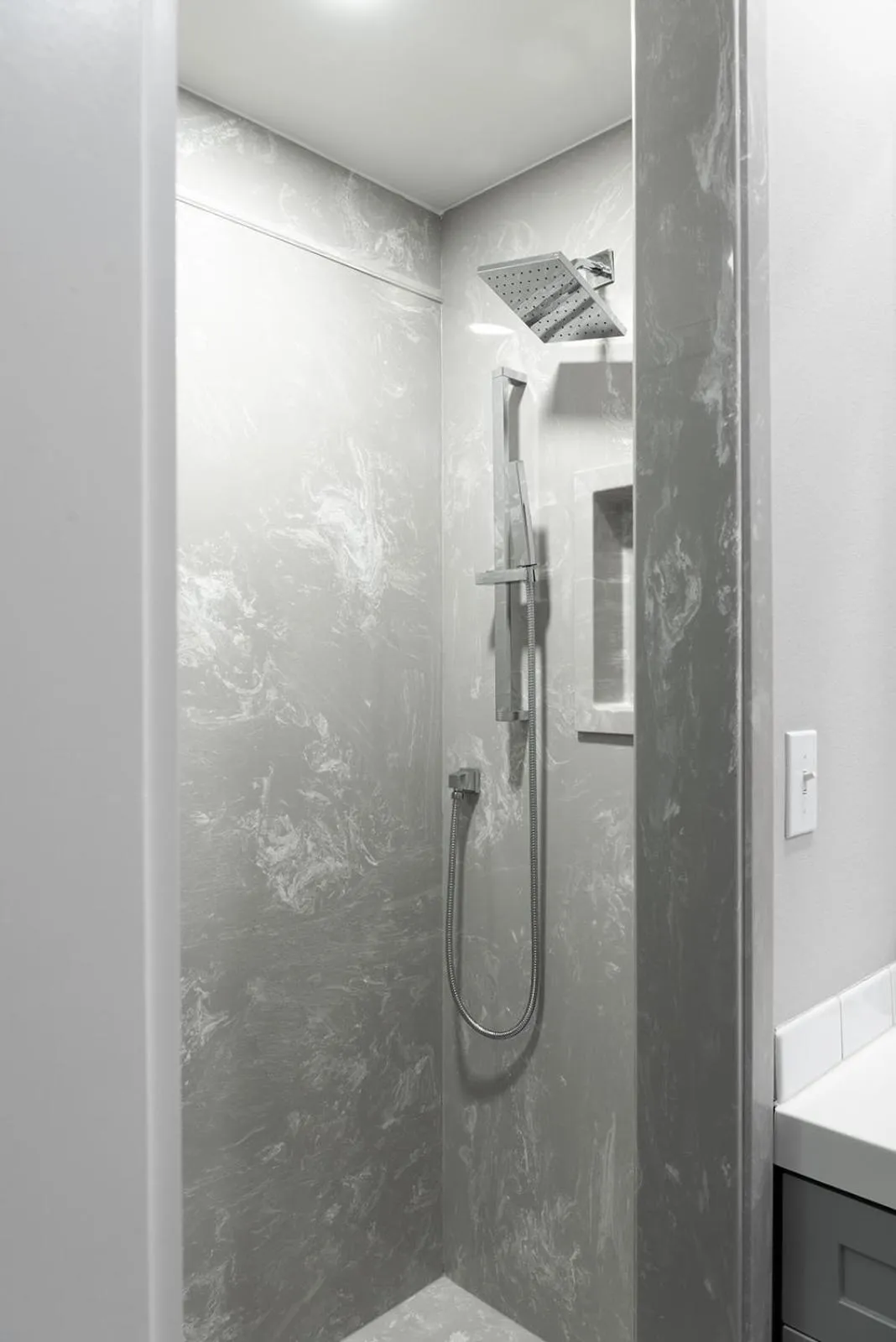 Bathroom in Bywater Suite Hotel