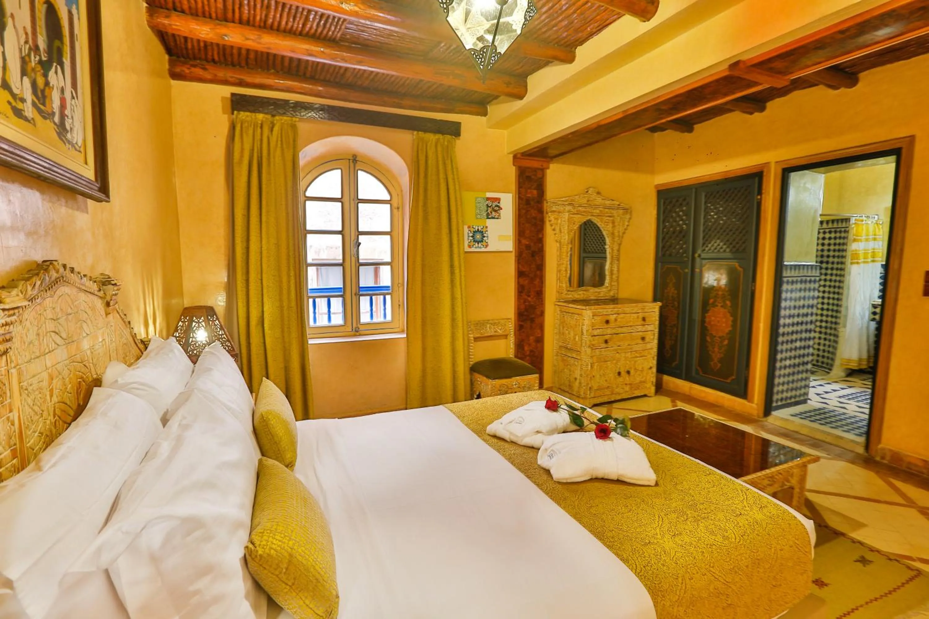 Bed in Riad Mimouna