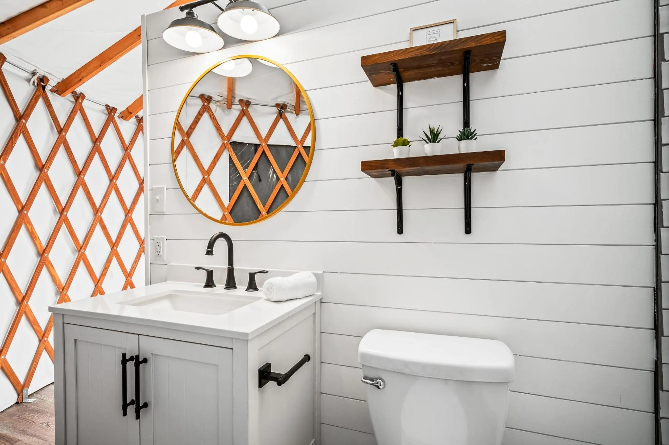 Other in OT 3515A Texas Yurt Haus Armadillo