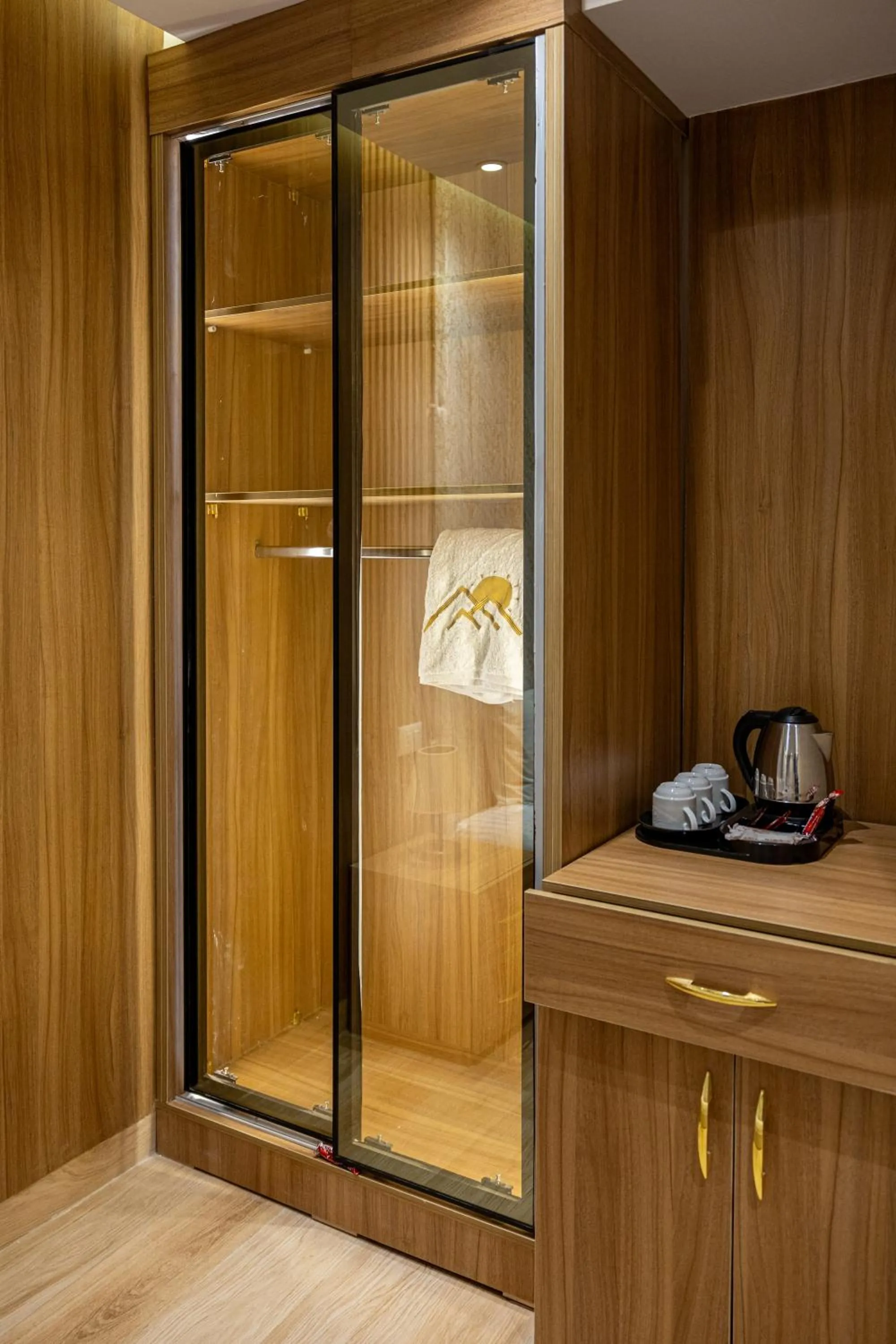 minibar in Pyramids sunrise inn