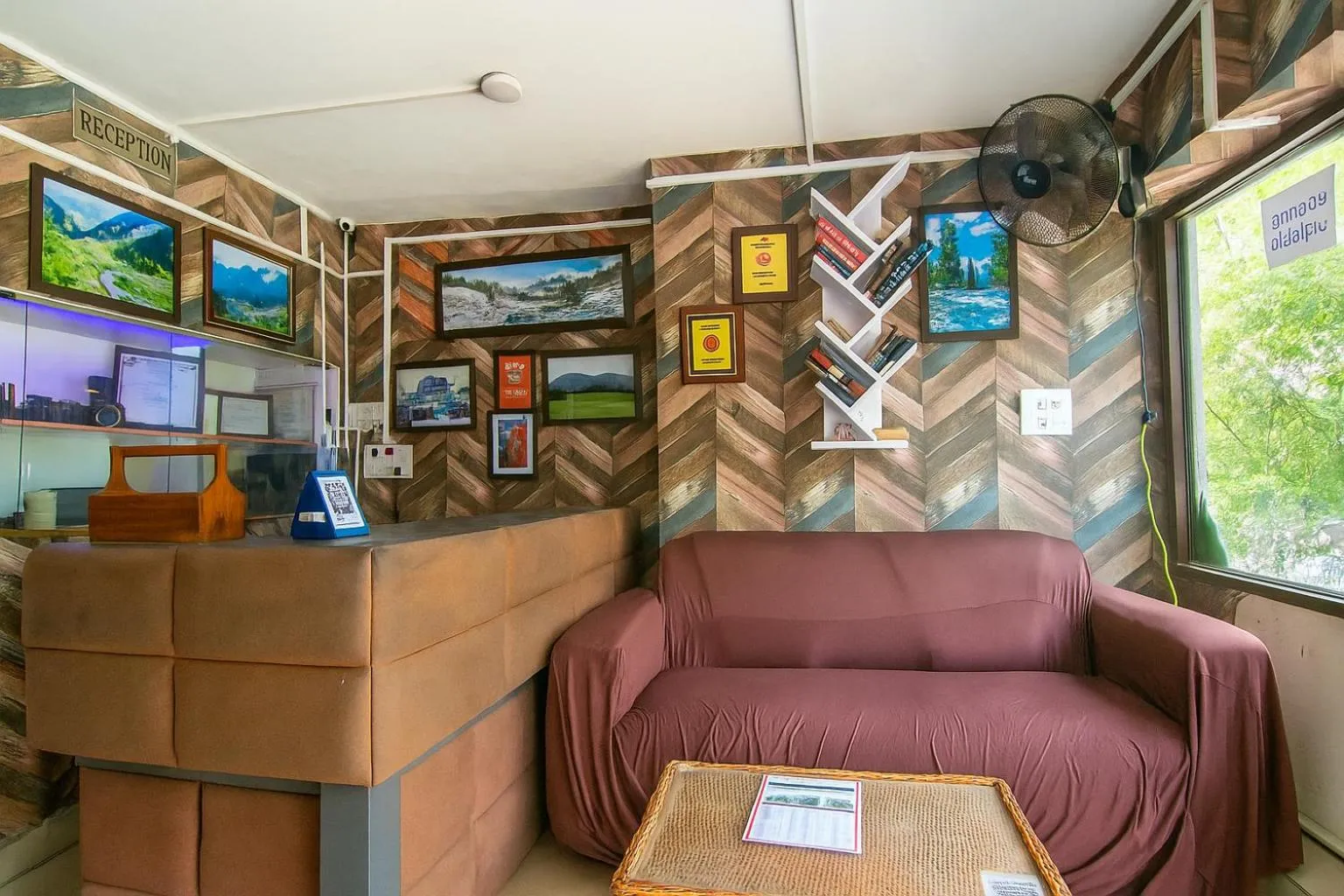 Lobby or reception in Kashmir house pahalgam