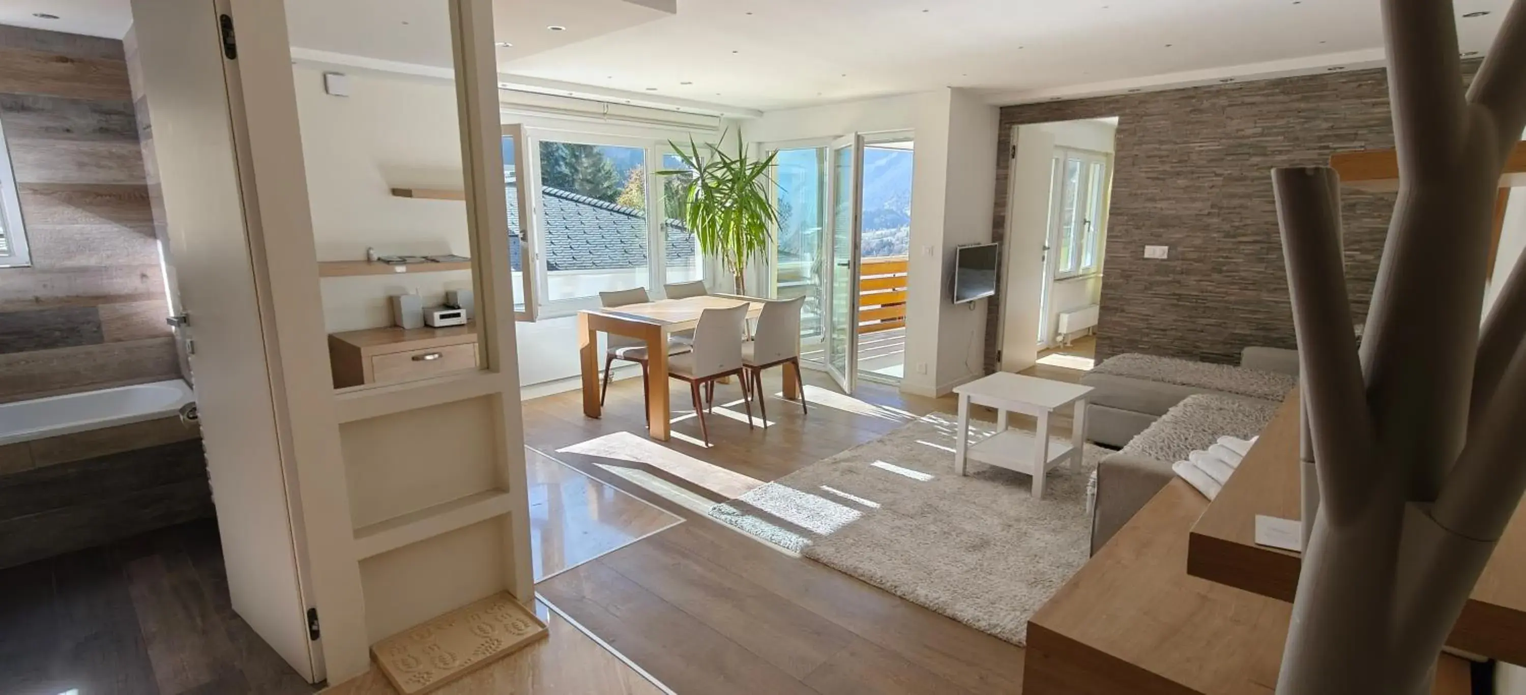 One-Bedroom Apartment - single occupancy in Haus Cristal - 1441m One-Bedroom Apartment - single occupancy in Haus Cristal - 1441m