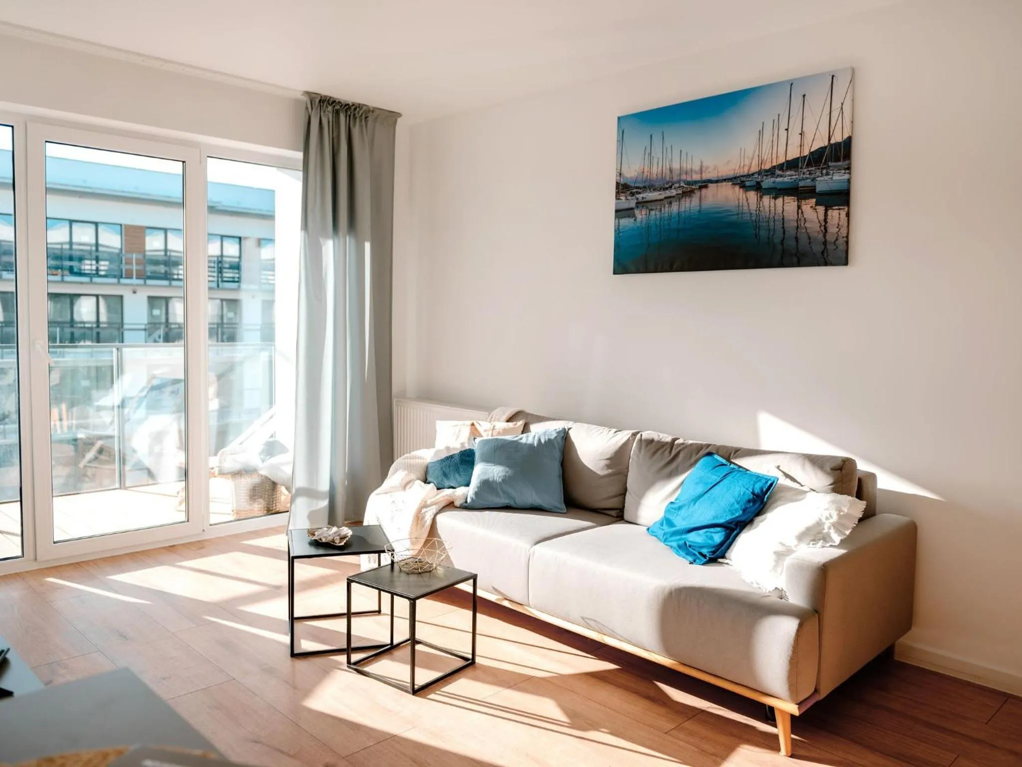 Apartment in Dziwnów by the River & Beach