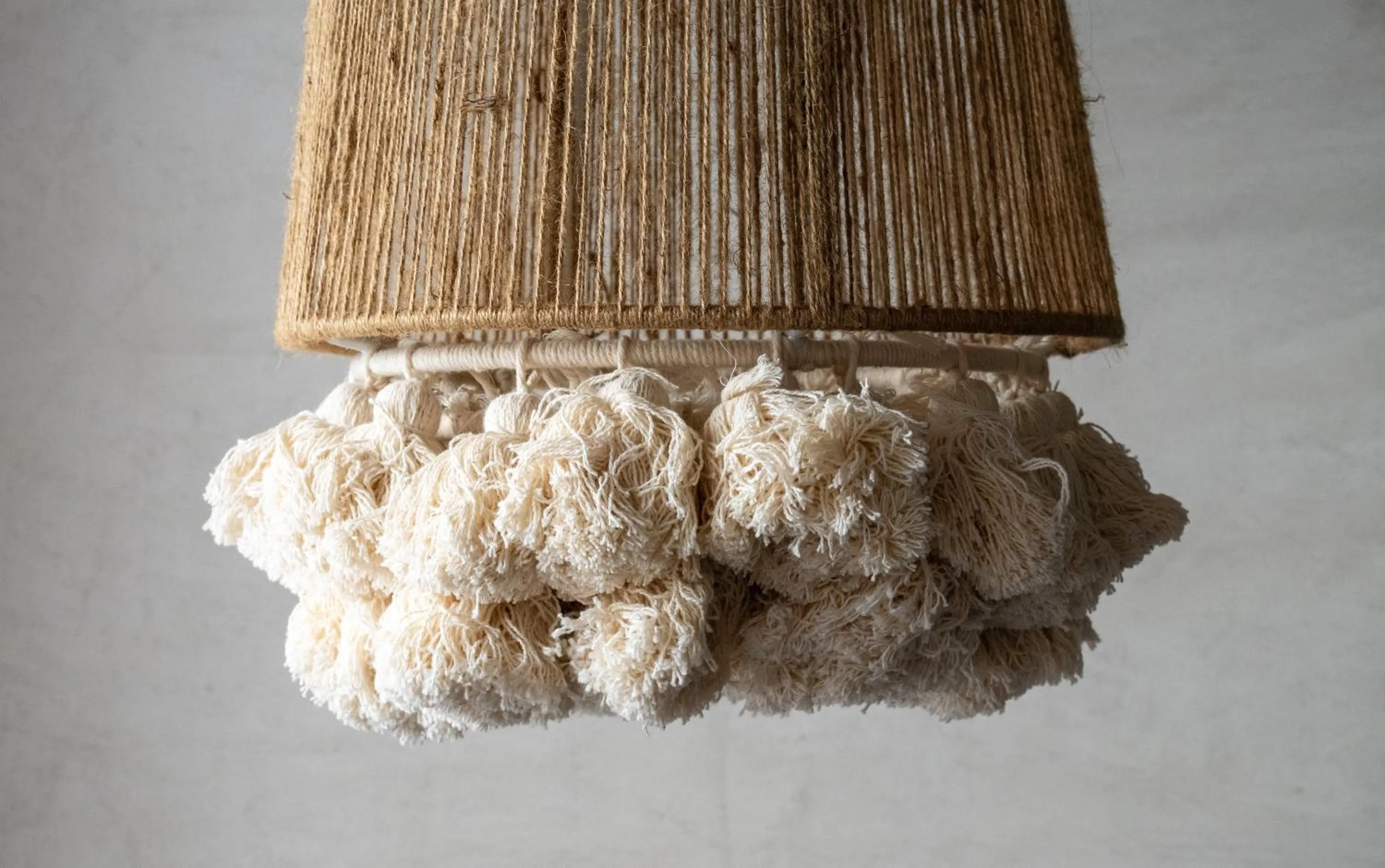 Property building in Casa Mava