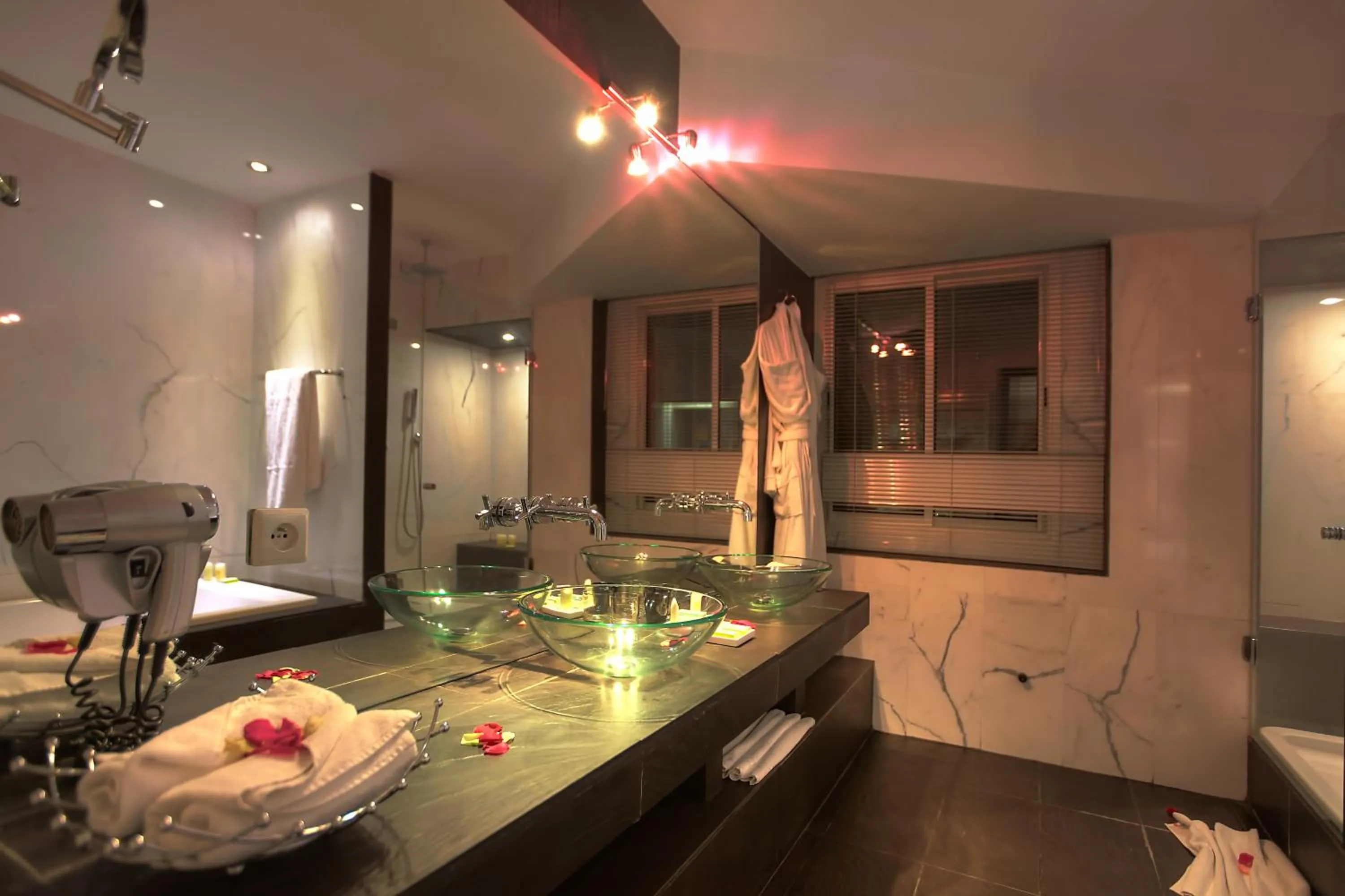 Bathroom in Bab Hotel