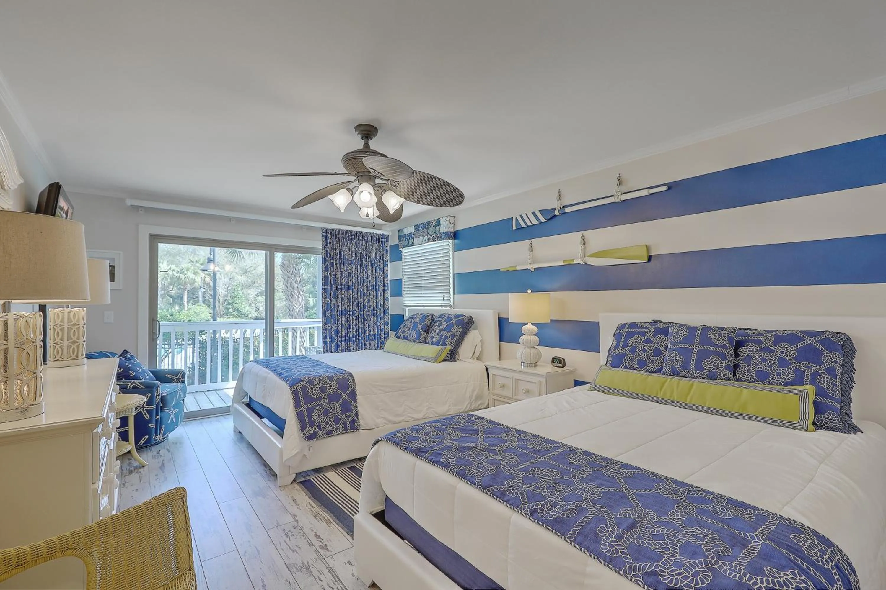 Bedroom, Bed in Lagoon Villa 9 - Superb Villa by Pool! Short Walk to Beach