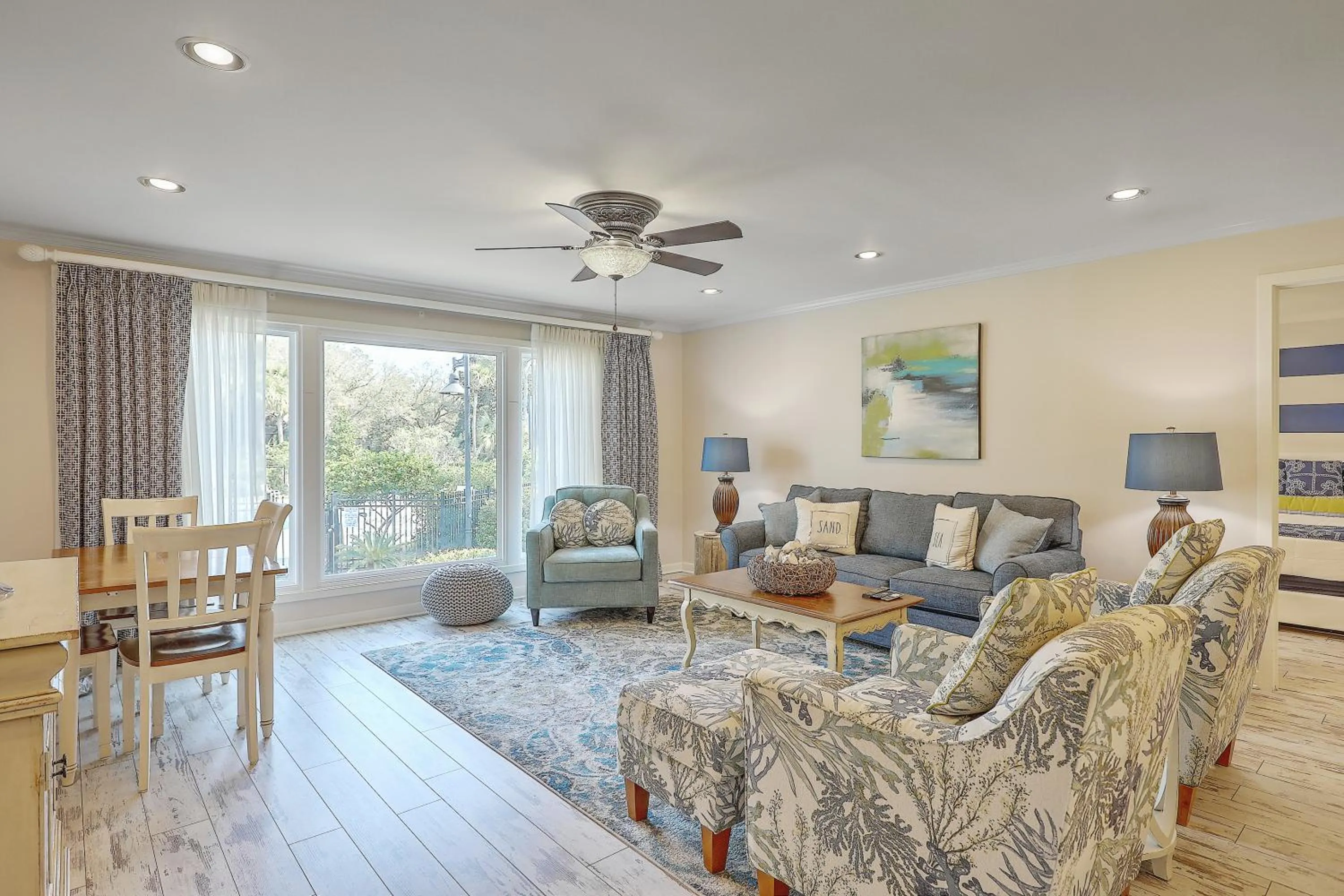 Living room in Lagoon Villa 9 - Superb Villa by Pool! Short Walk to Beach