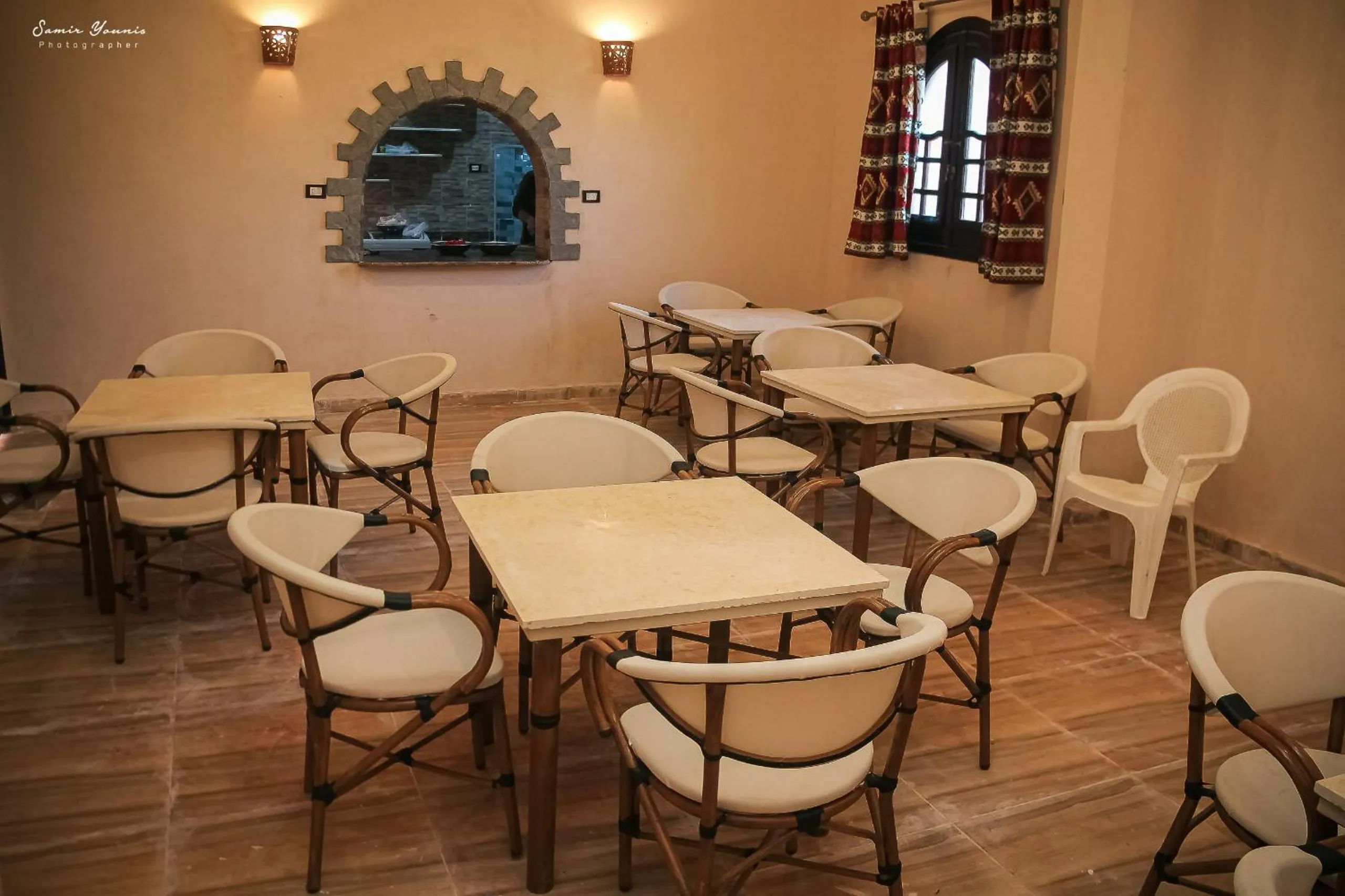 Restaurant/places to eat in amzran hotel siwa