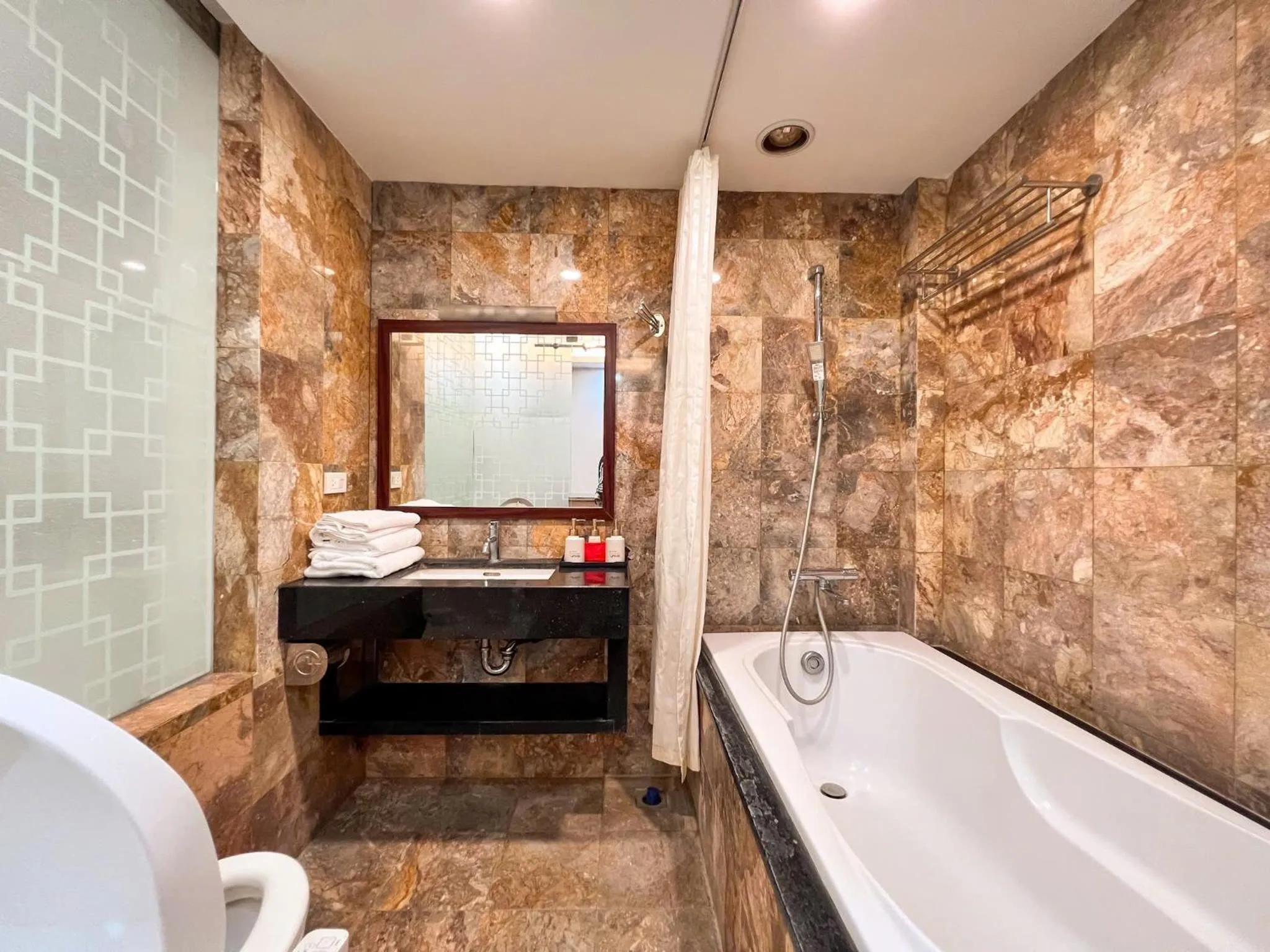 NINE HOUSING A10 Kim Ma