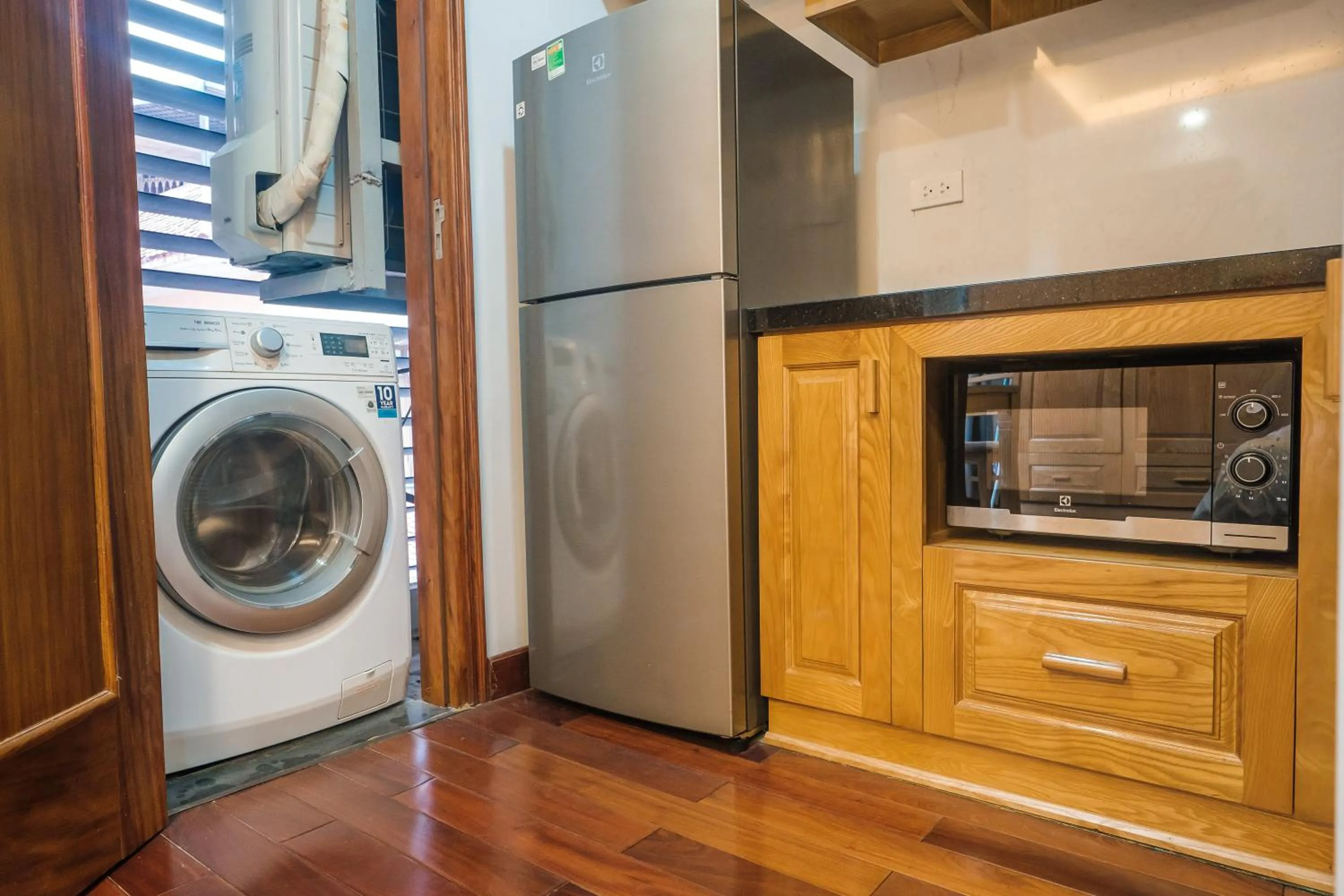 NINE HOUSING A10 Kim Ma