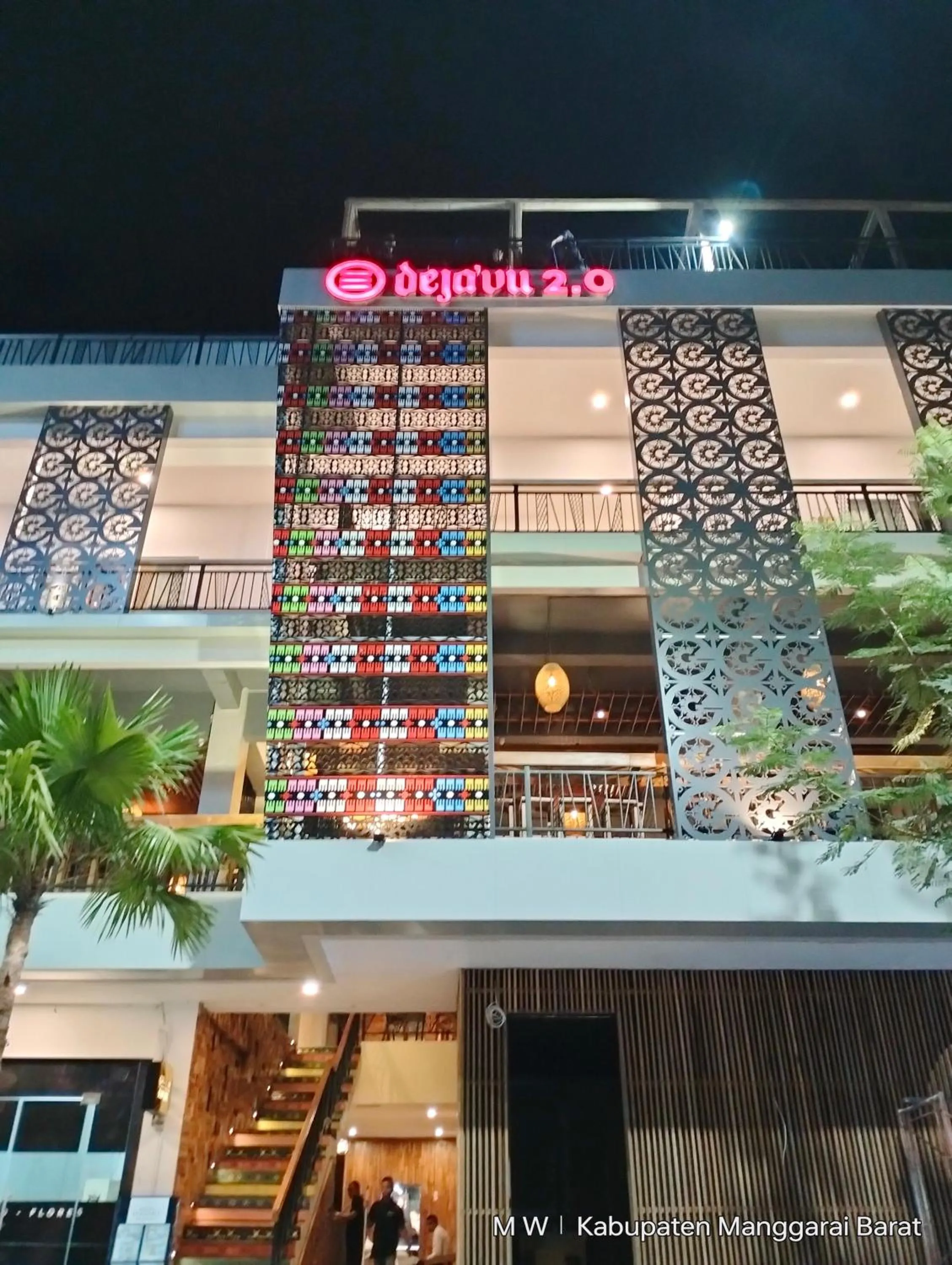 Property building in DEJAVU 2.0 HOTEL BAJO KOMODO