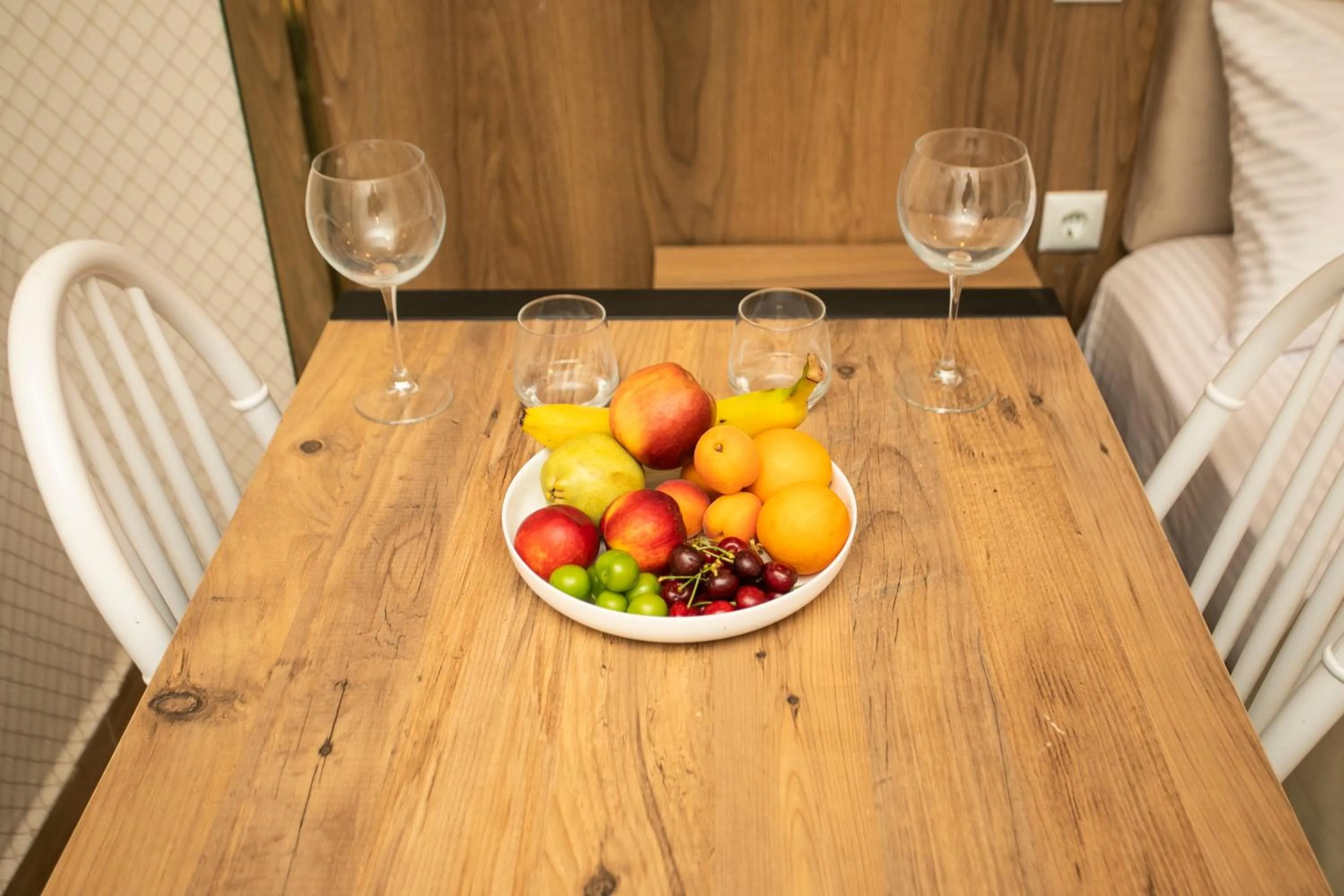 Food and drinks in IMMORTELLE HOTEL