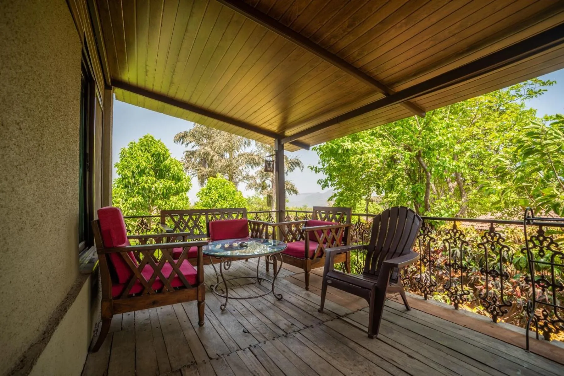 Seating area in Malhar Machi Mountain Resorts