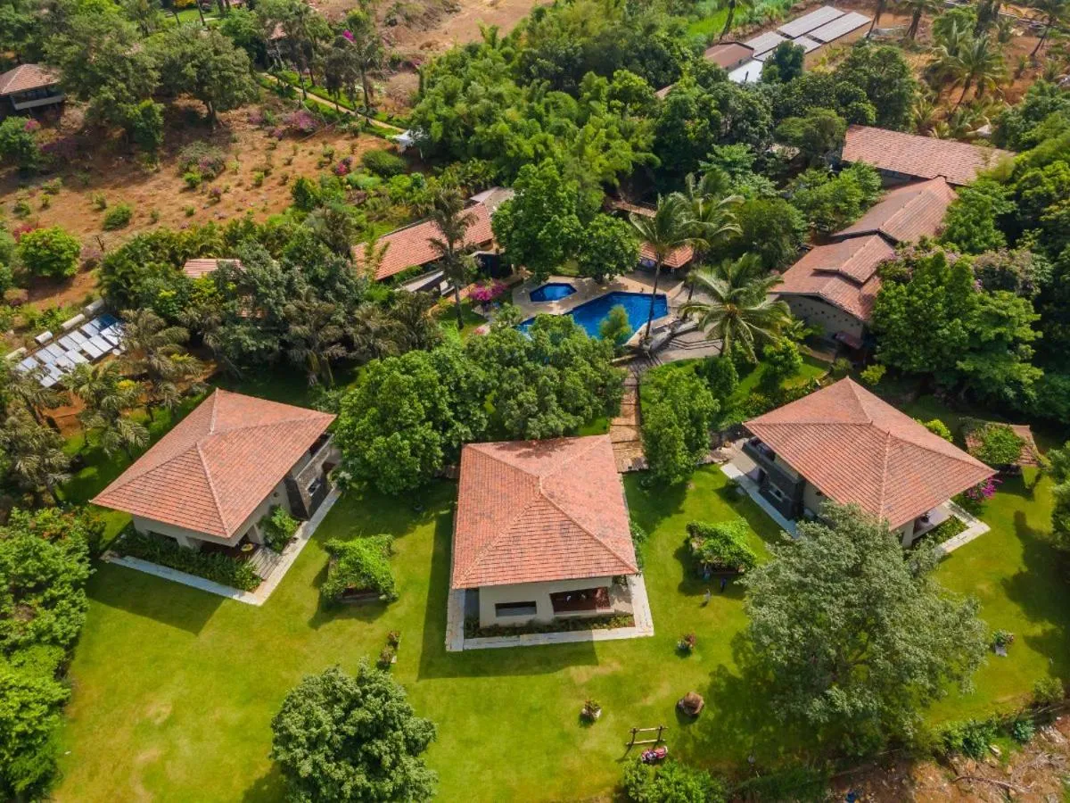 Property building in Malhar Machi Mountain Resorts