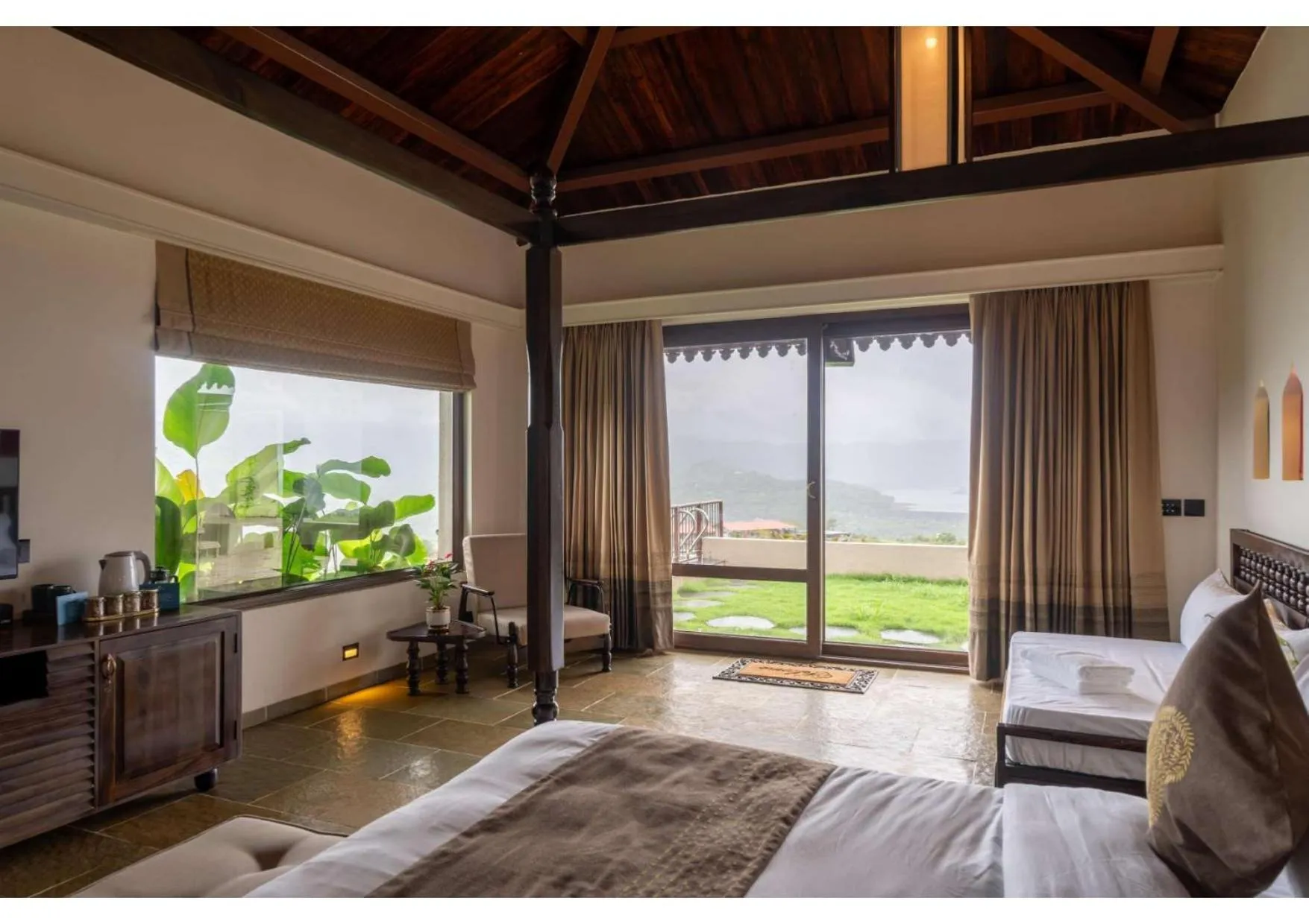 Natural landscape, Bed in Malhar Machi Mountain Resorts