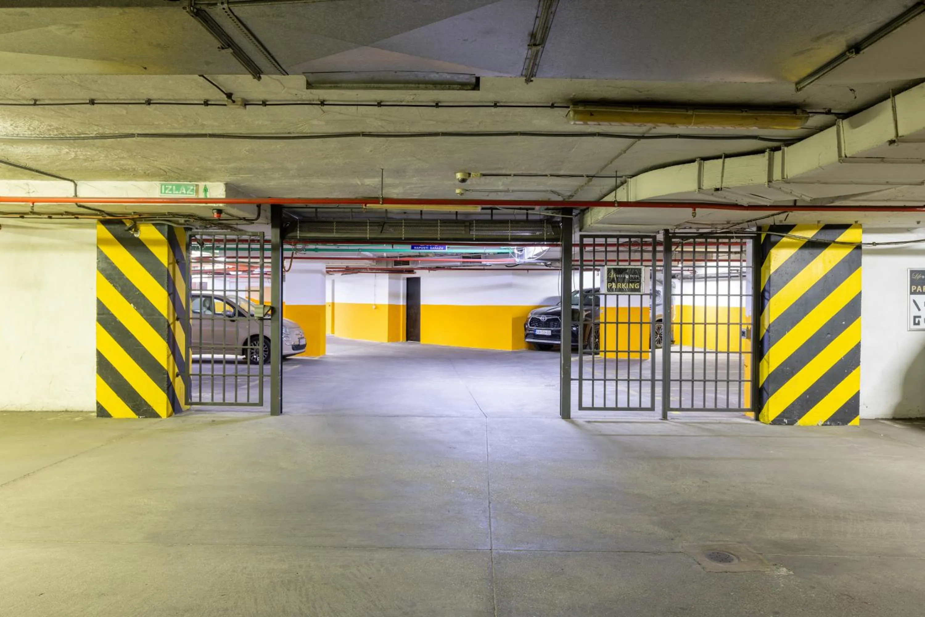 Parking in Nobel Design Hotel