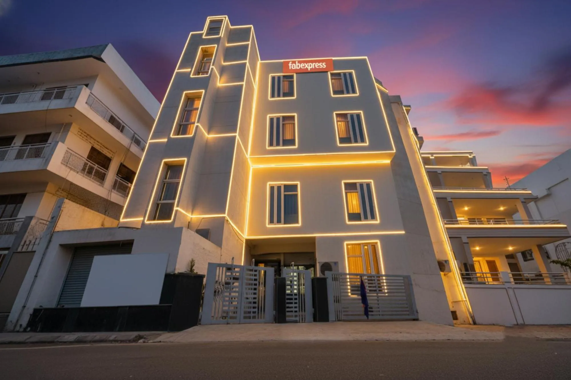 Facade/entrance in Via Premium Room I