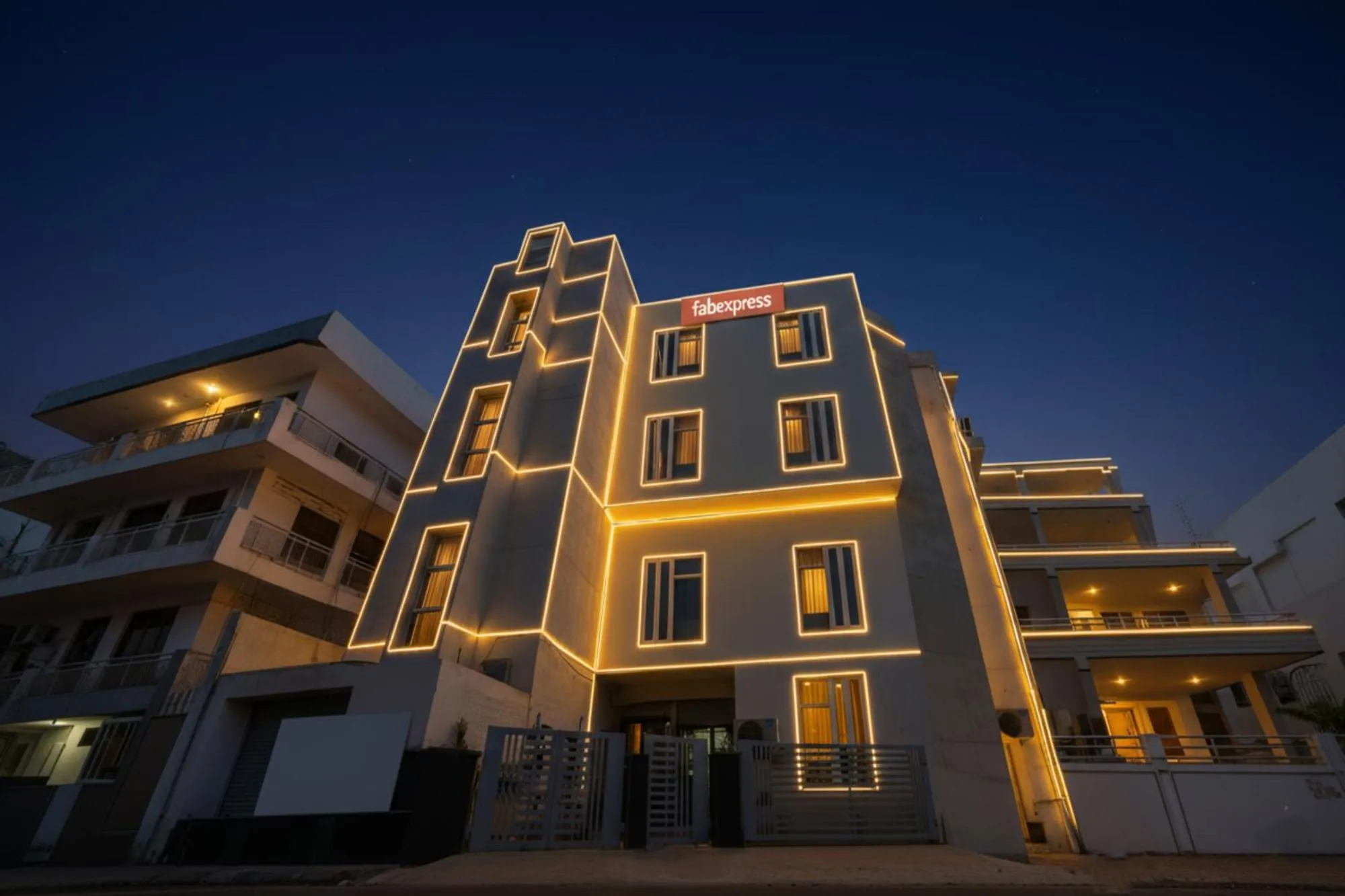 Property building in Via Premium Room I