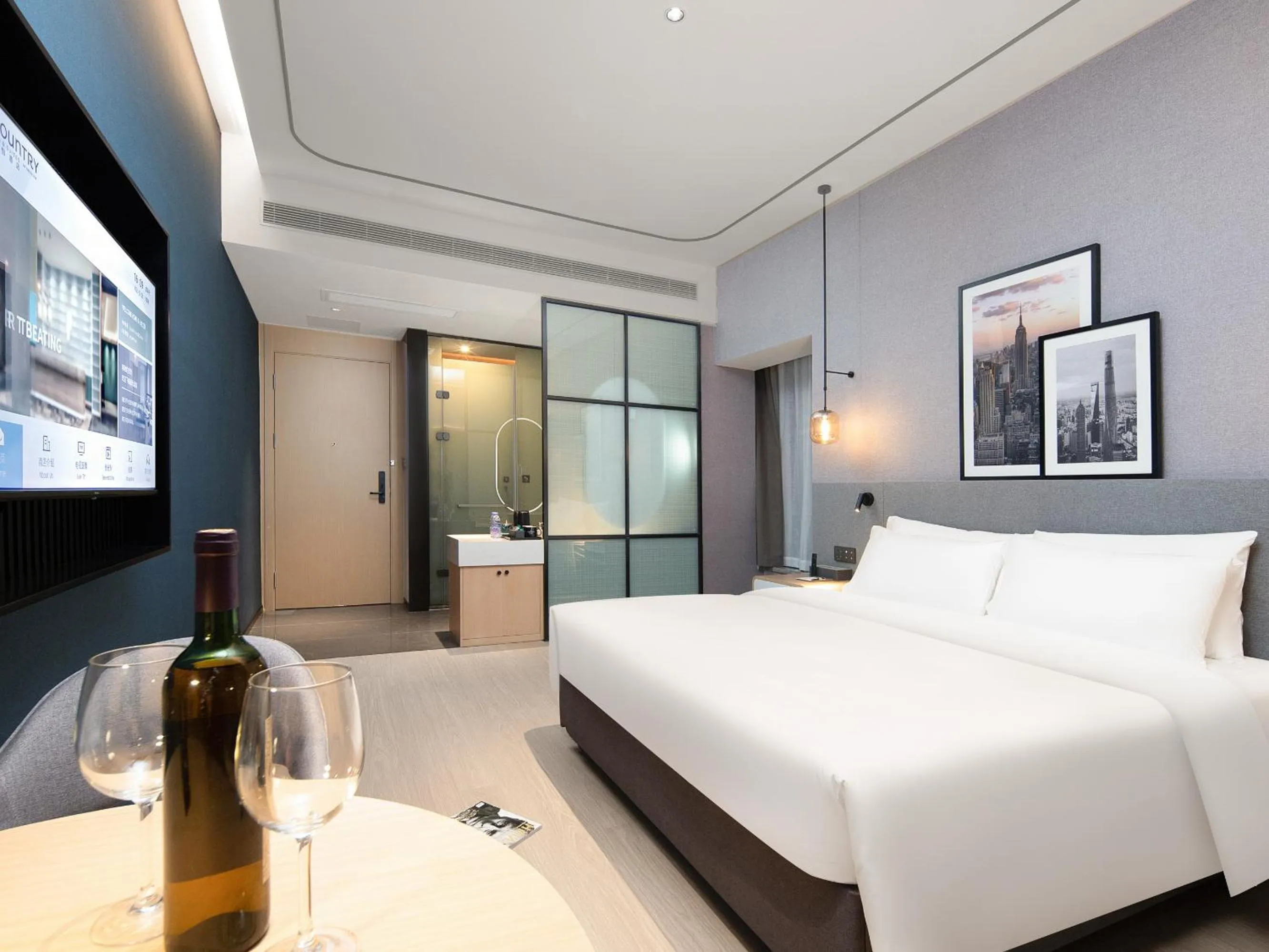 Bed in Country Inn & Suites by Radisson - Taishan East Branch