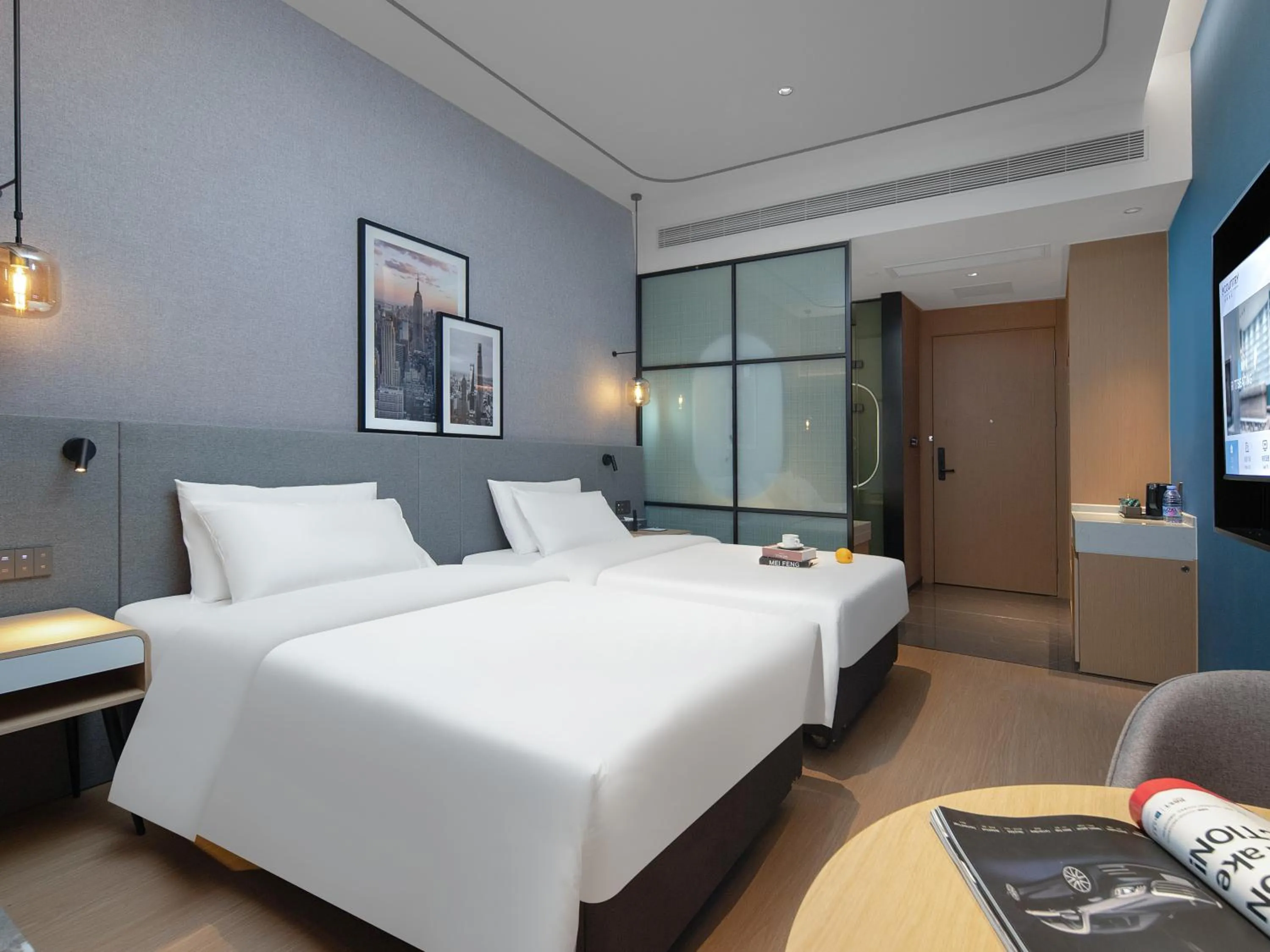 Bed in Country Inn & Suites by Radisson - Taishan East Branch