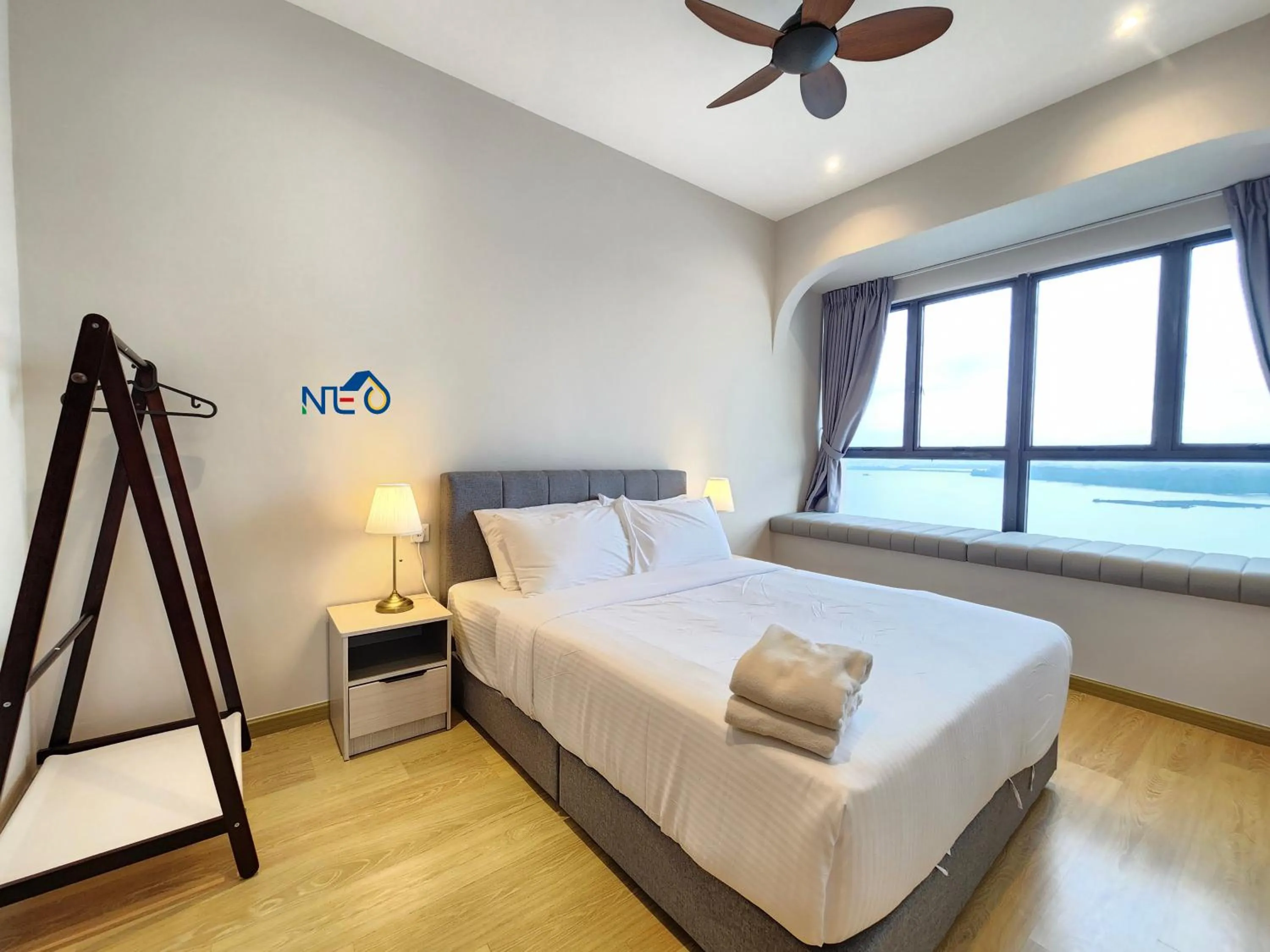 Bed in Country Garden Danga Bay InStyle Sea View Homestay Suite by NEO