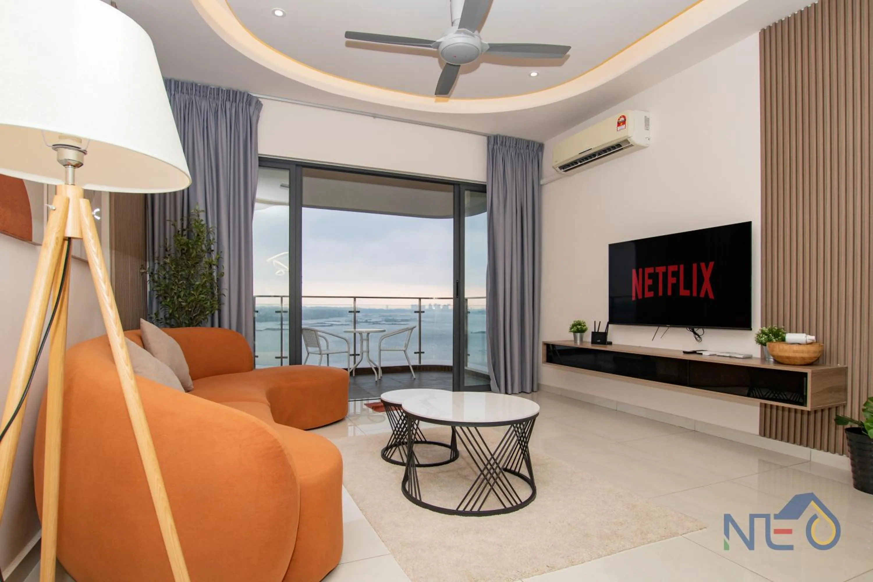 Country Garden Danga Bay InStyle Sea View Homestay Suite by NEO