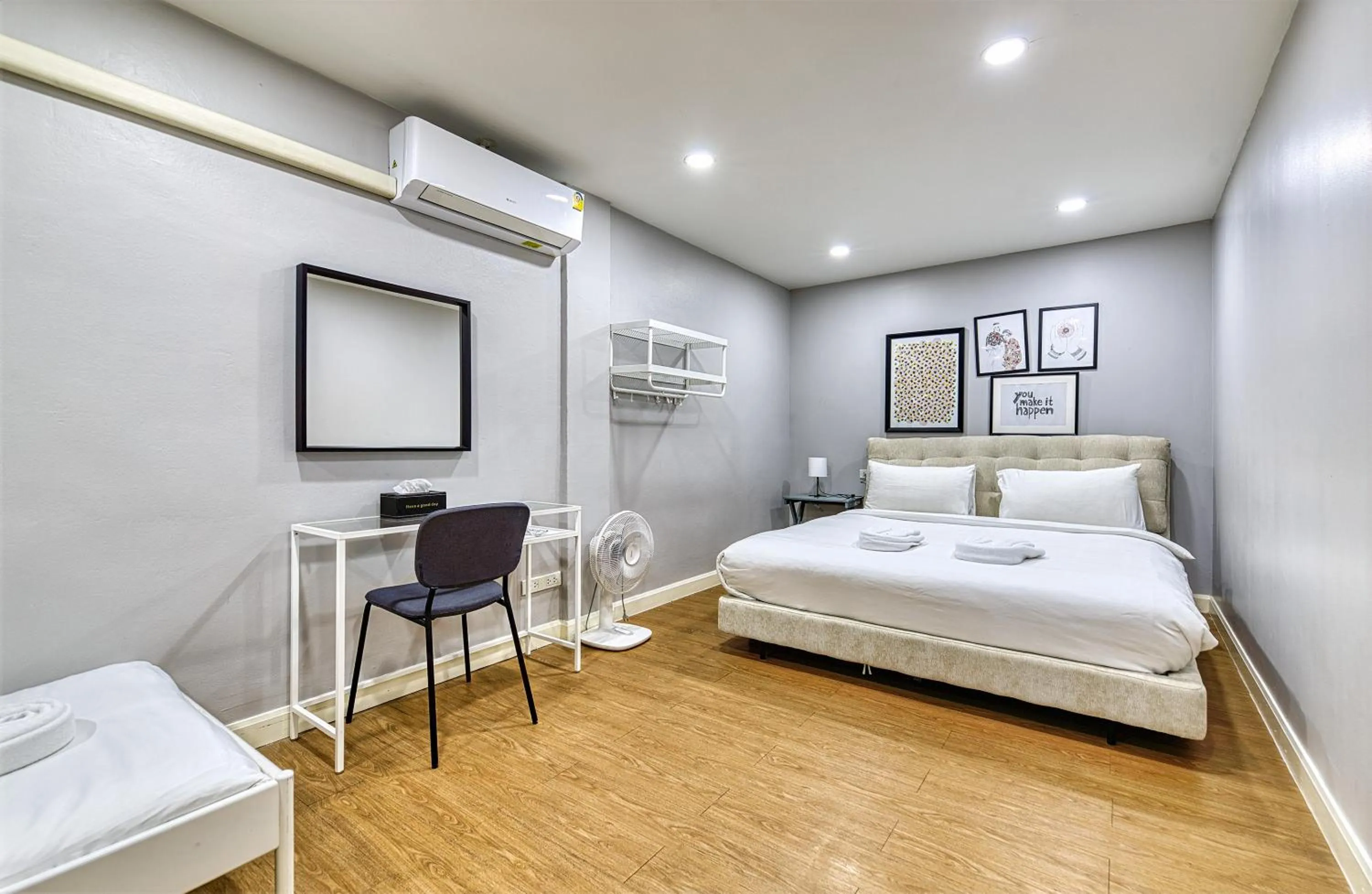 Bedroom, Bed in Bangkok Watergate Townhouse 曼谷中心水門家