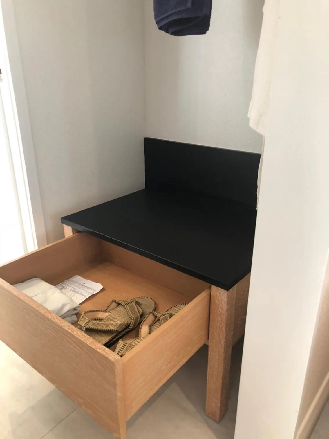 Area and facilities, Bed in Little Polynesian Resort