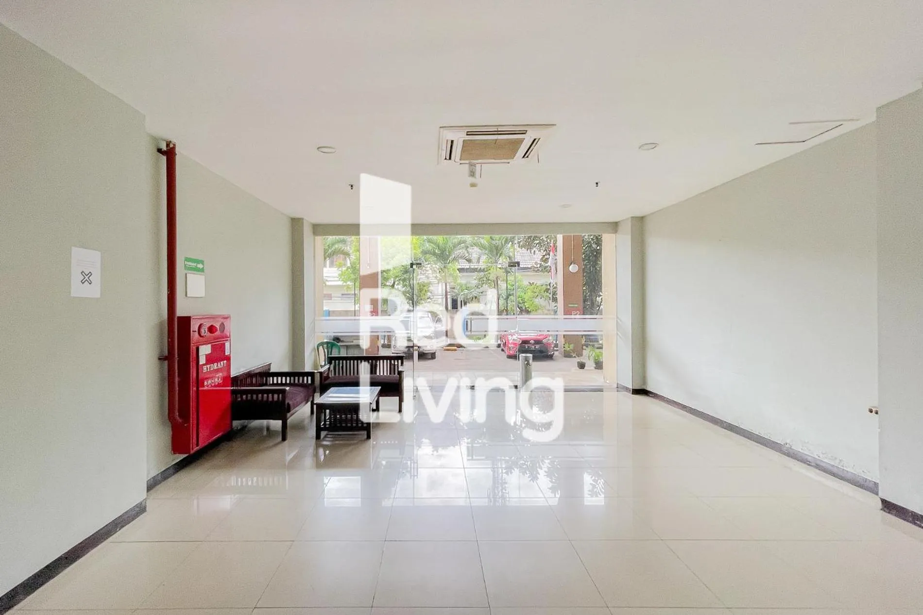 Lobby or reception in RedLiving Apartemen Tamansari Panoramic - Anwar Rental