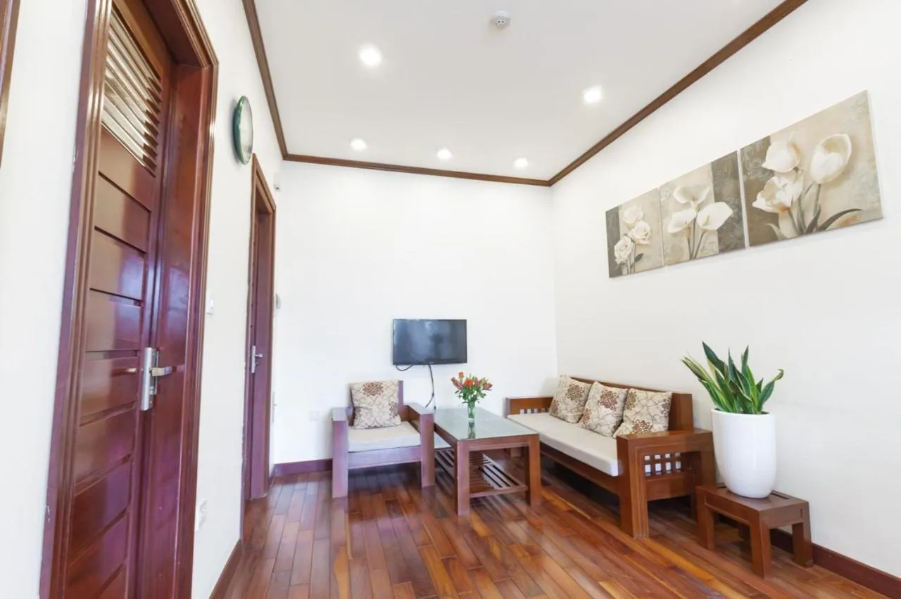 NINE HOUSING Truc Bach