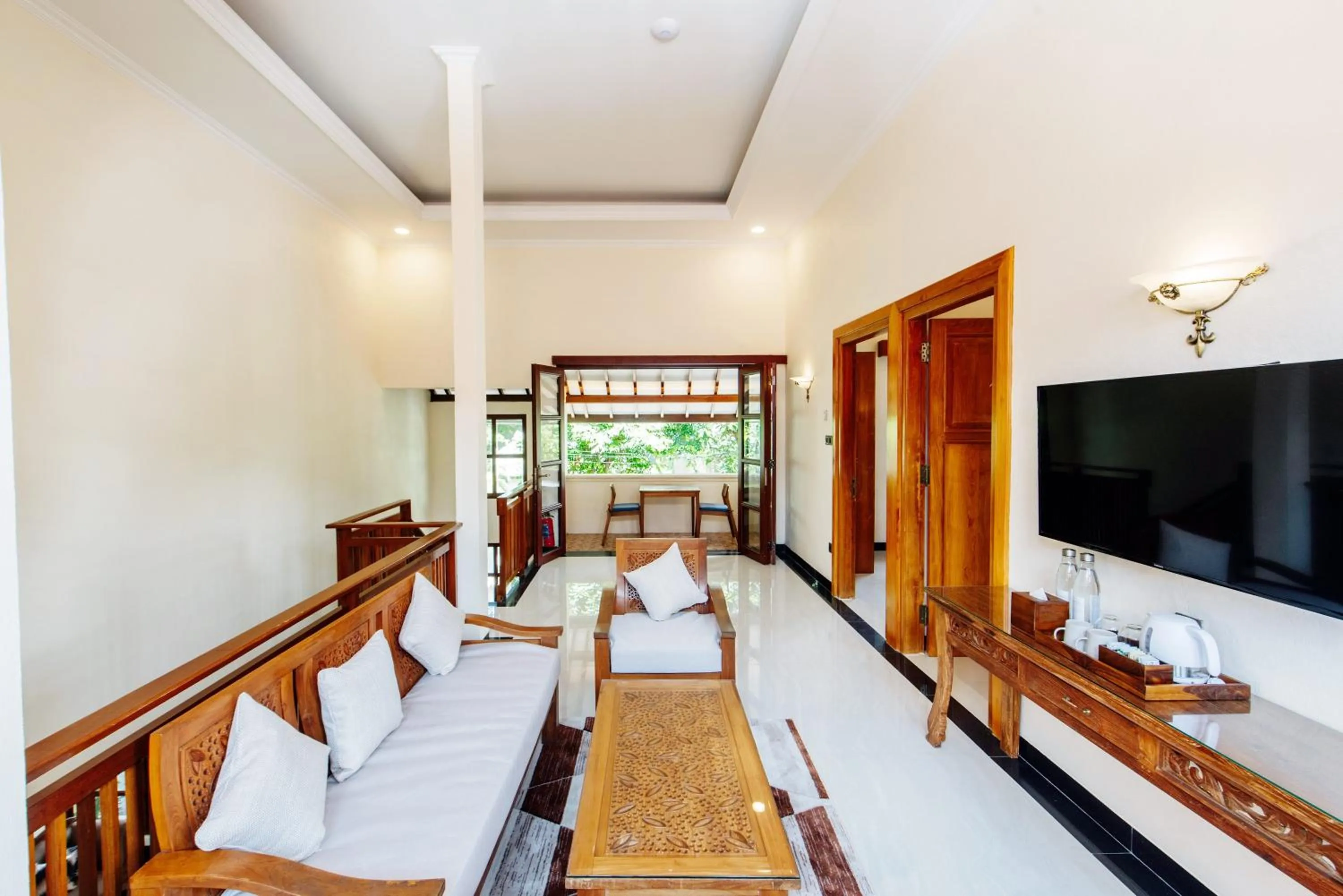 Communal lounge/ TV room in Tirtodipuran Hotel by Natts Hospitality Indonesia
