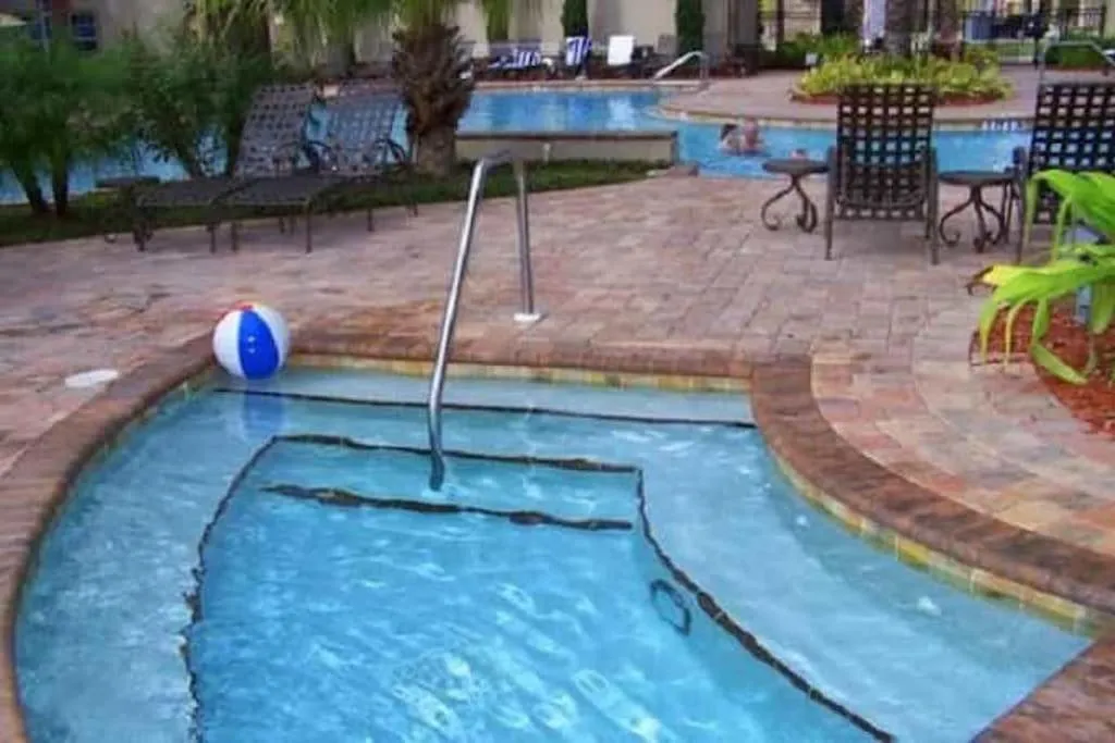 Hot Tub in Poolside condo at Tuscana Resort with Hot Tub