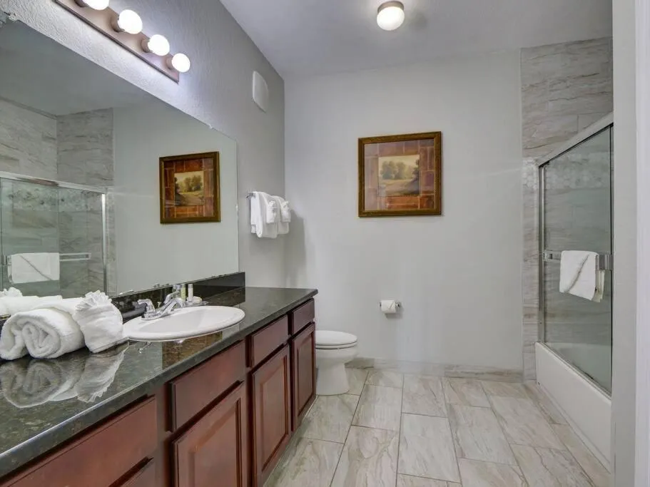 Poolside condo at Tuscana Resort with Hot Tub