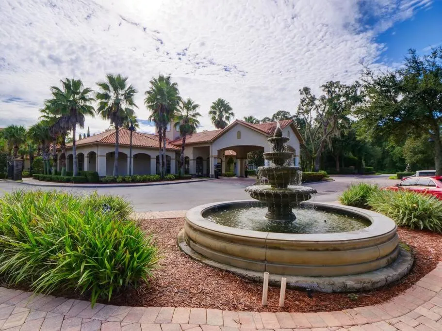 Poolside condo at Tuscana Resort with Hot Tub