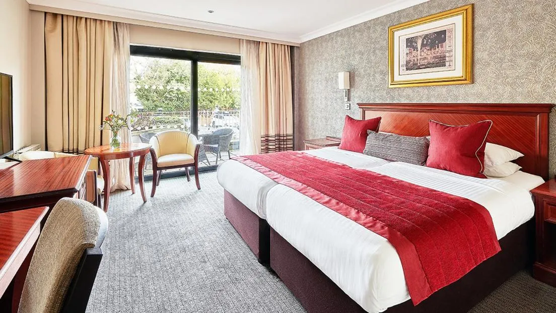 Bedroom, Bed in St. Pierre Park Hotel & Golf