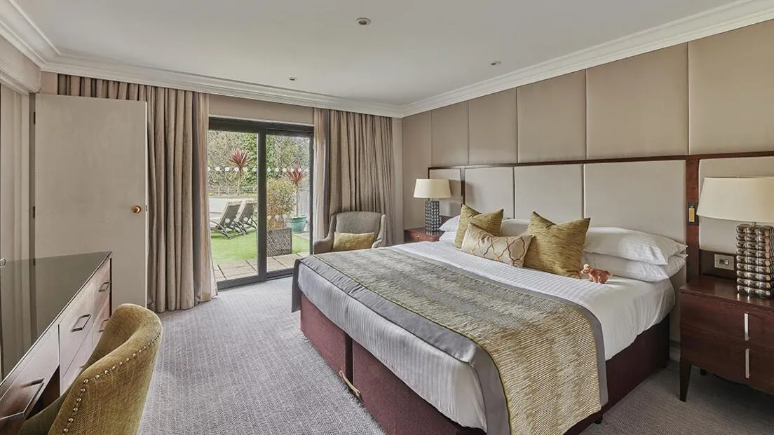 Bed in St. Pierre Park Hotel & Golf