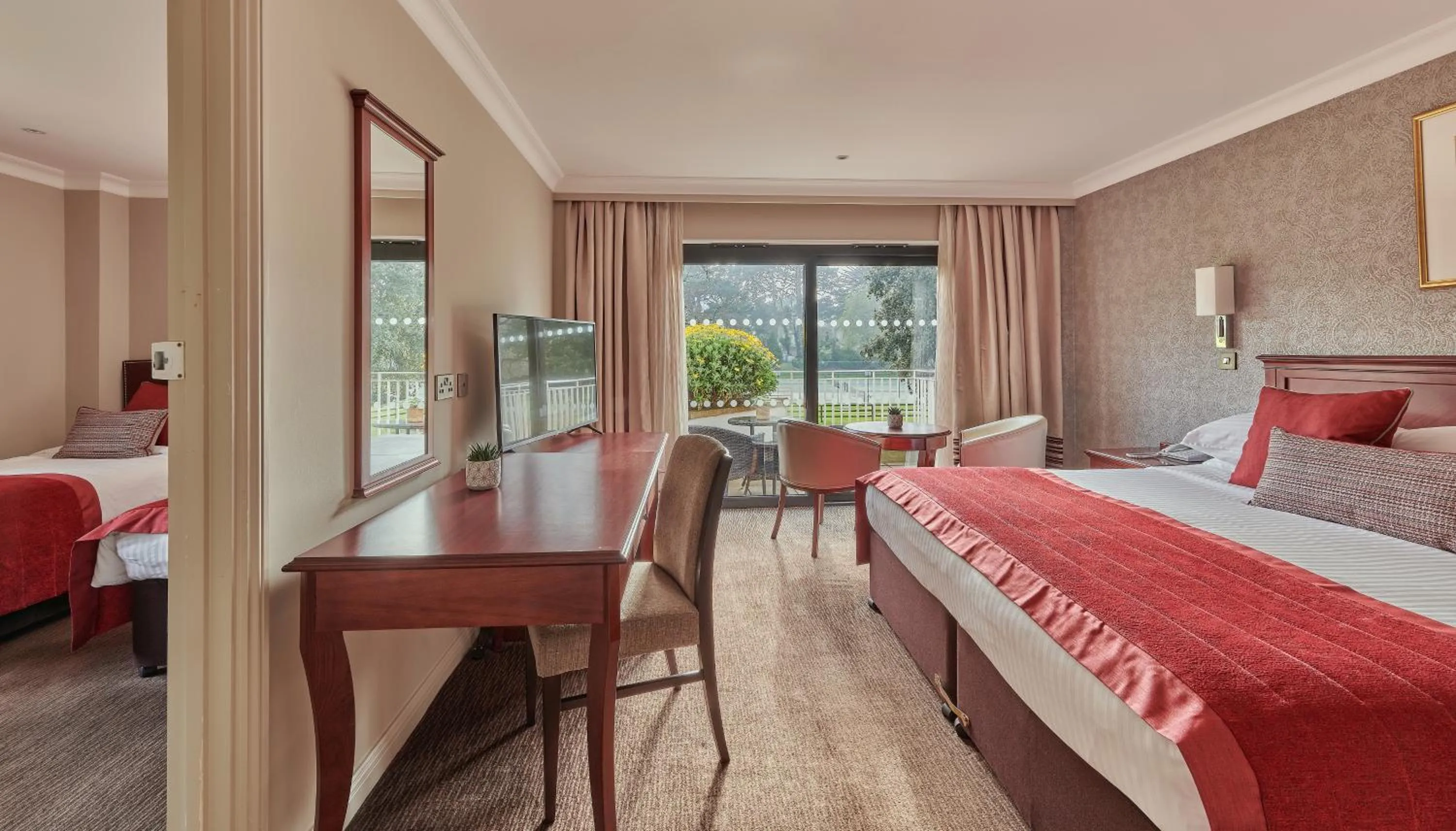 Bedroom, Bed in St. Pierre Park Hotel & Golf