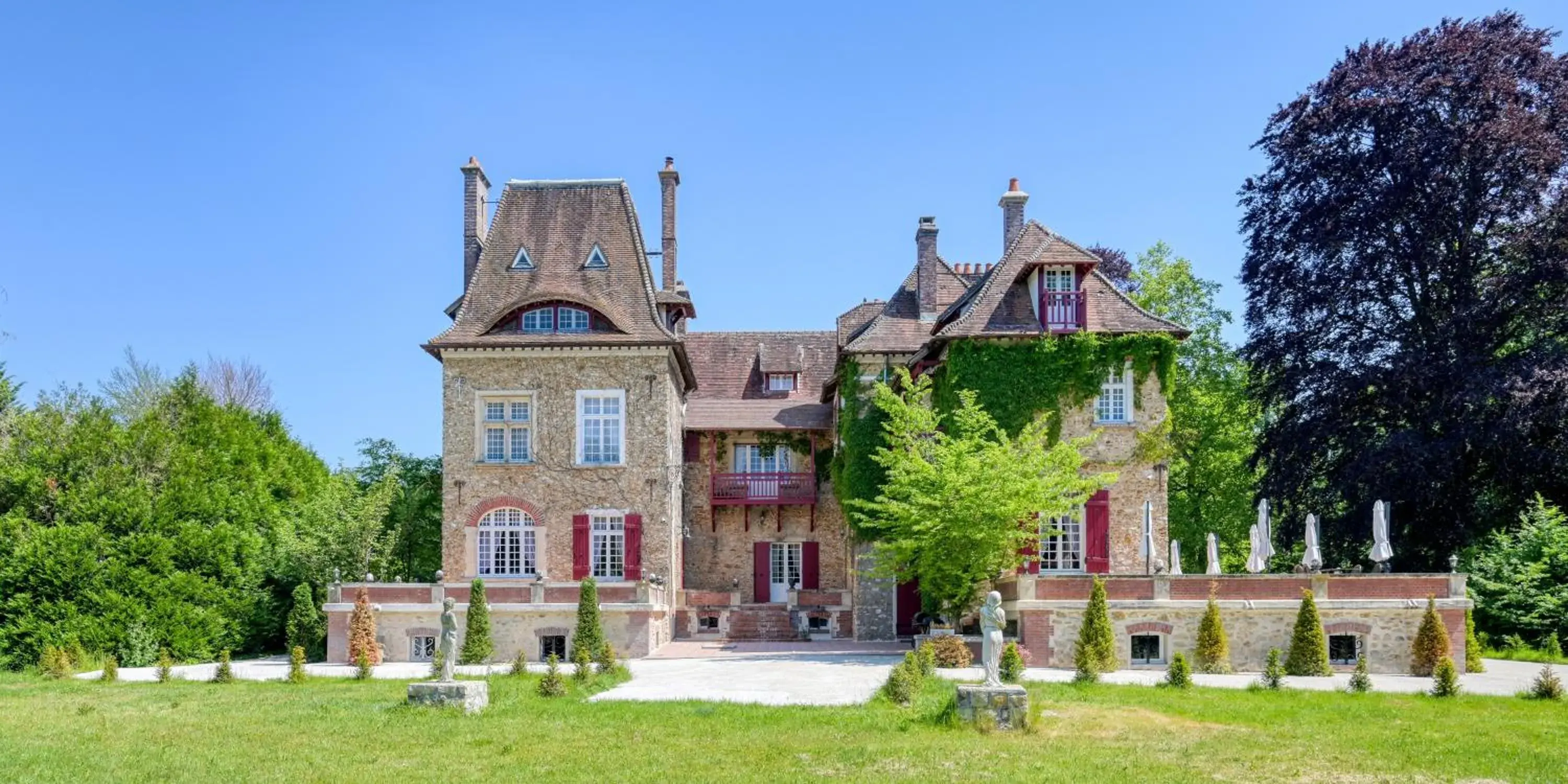 Le Petit Château de Barbizon au Bois du Mée Le Petit Château de Barbizon au Bois du Mée